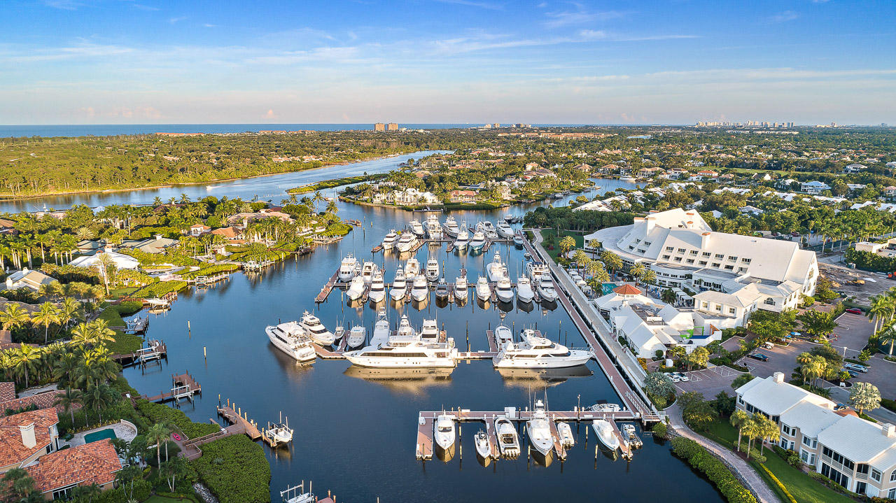 Admirals Cove - Residential