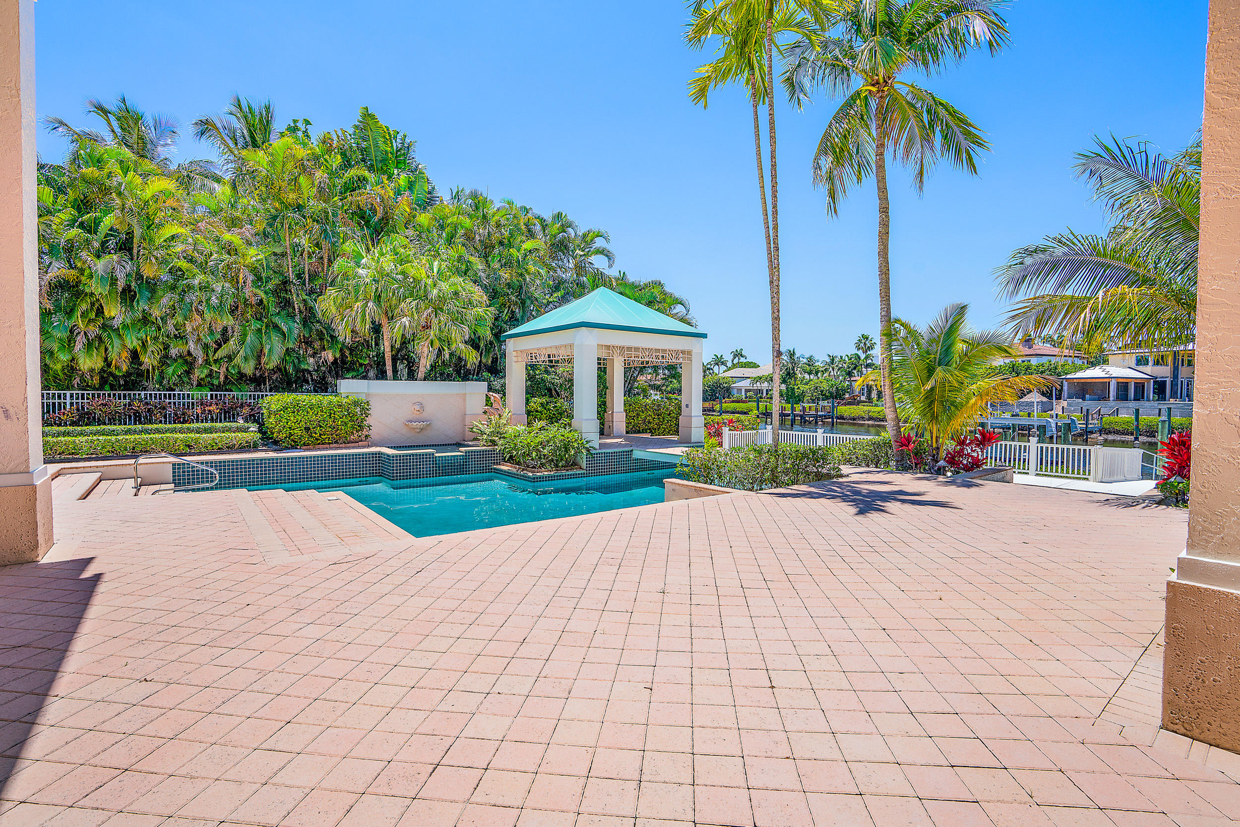 Admirals Cove - Residential