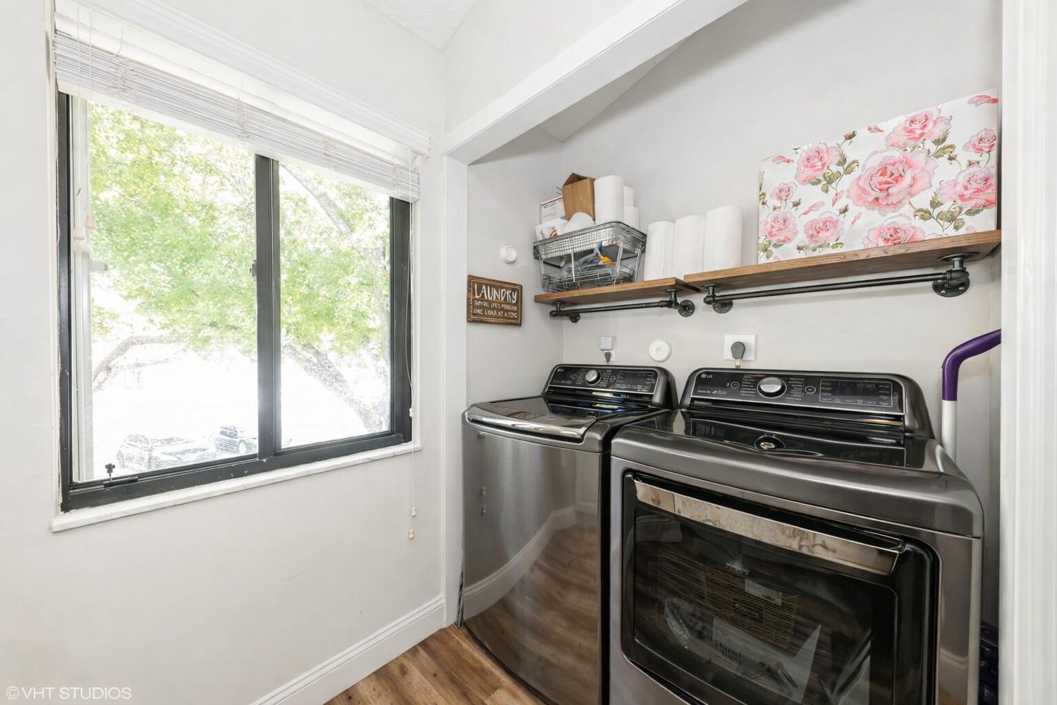 HARBOUR POINTE AT RIVER BRIDGE CONDO - Residential