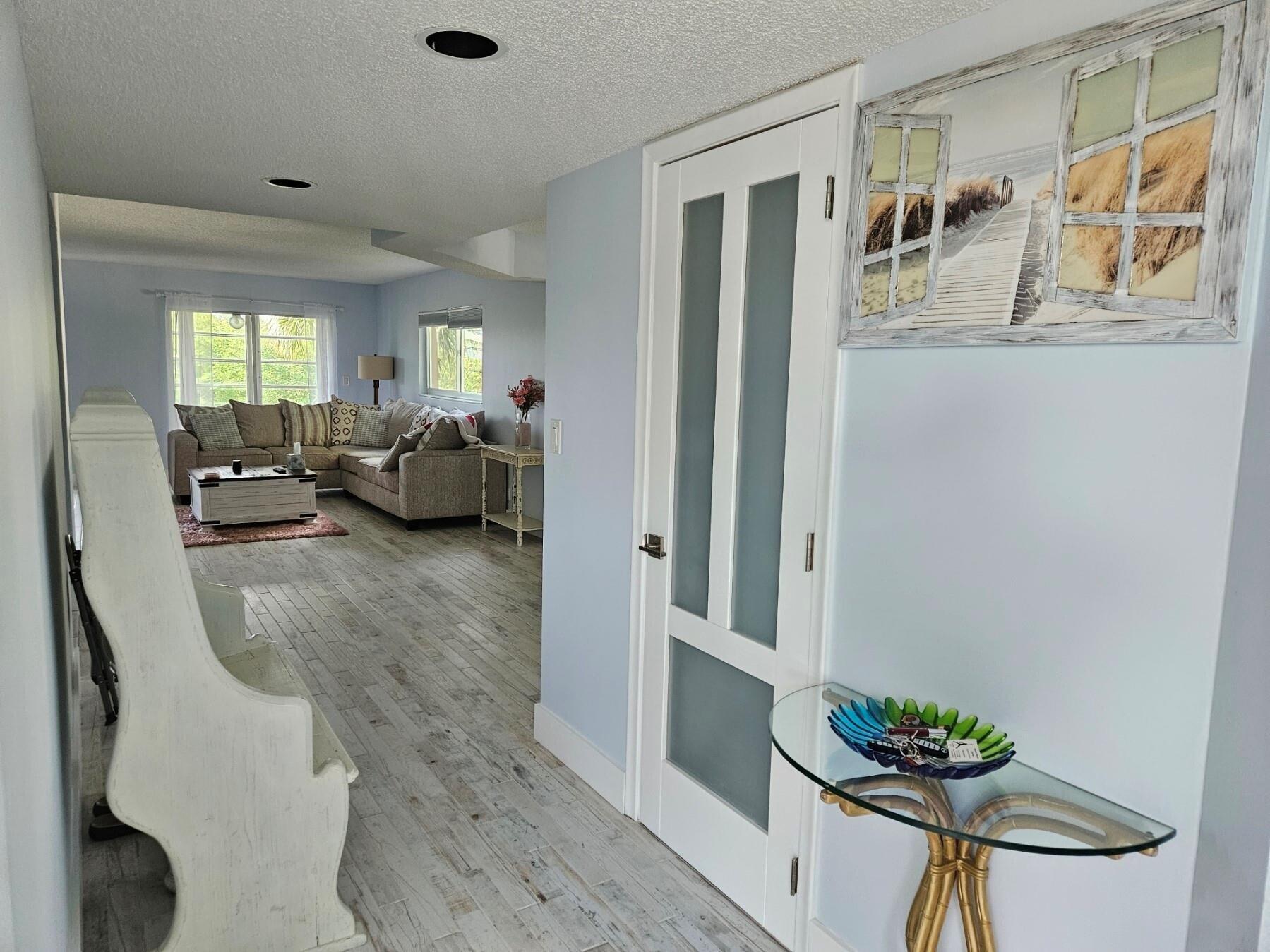 ANDROS VILLAGE E CONDO - Residential