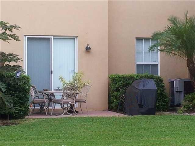 VENTURA GREENS AT EMERALD DUNES CONDO - Residential Lease
