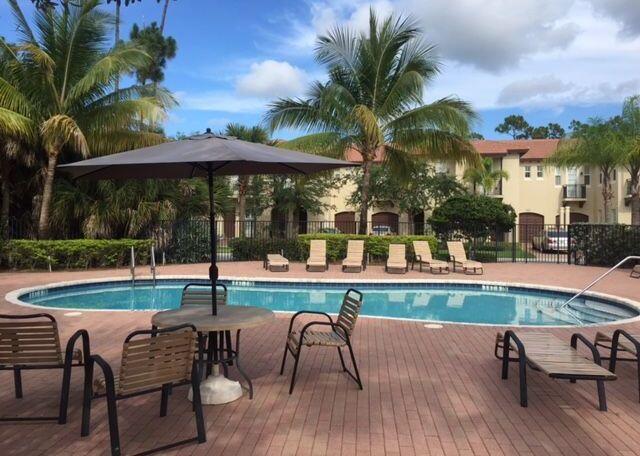 VENTURA GREENS AT EMERALD DUNES CONDO - Residential Lease
