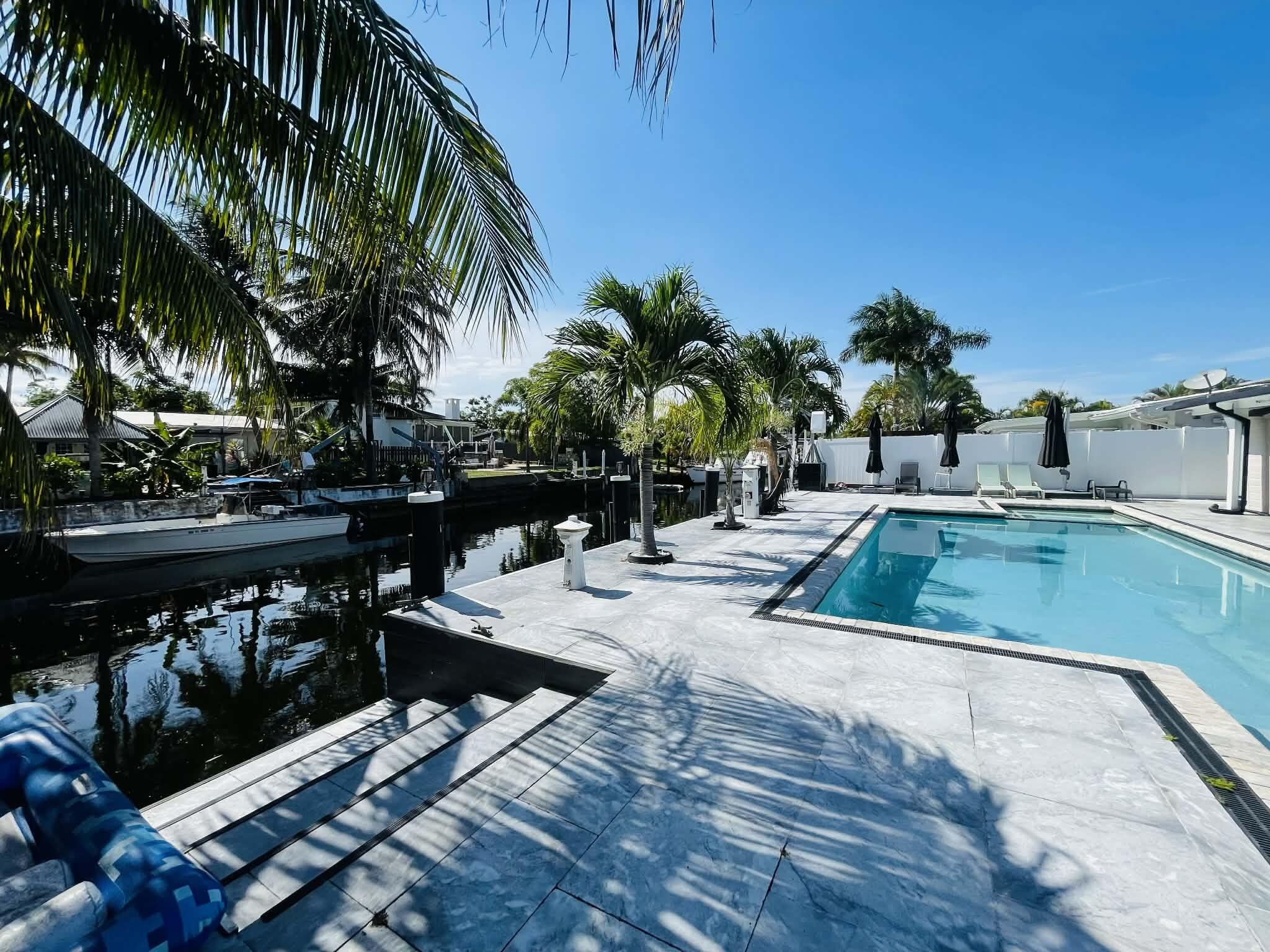 LAUDERDALE ISLES NO 2 - Residential Lease