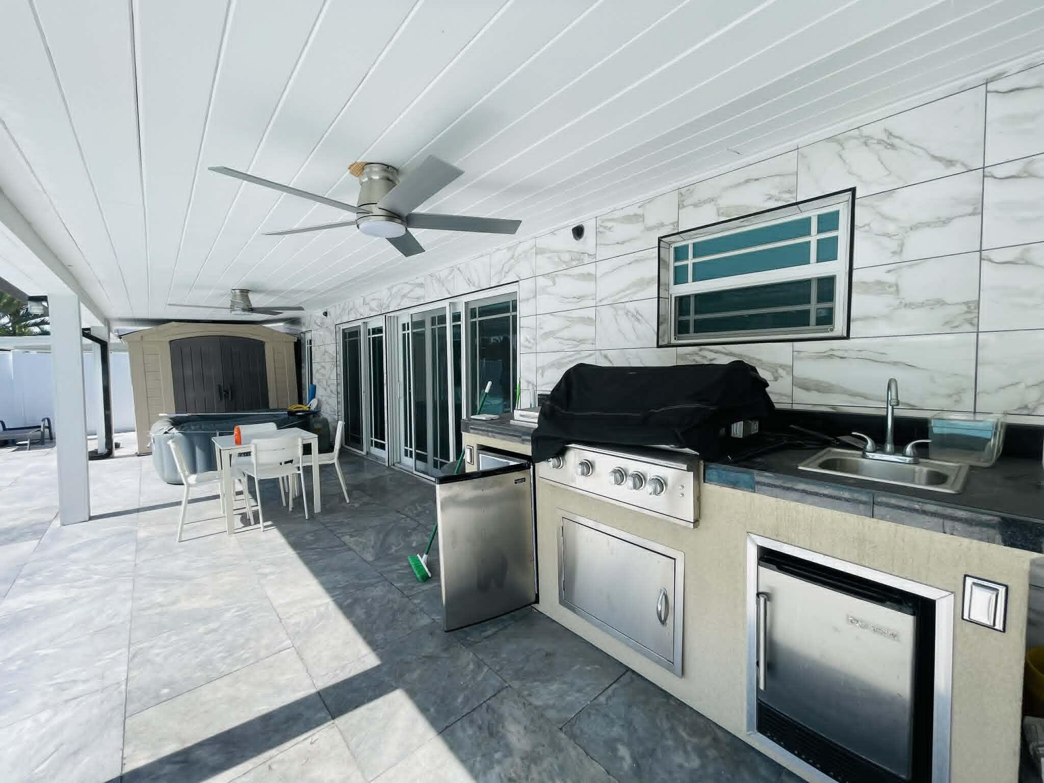 LAUDERDALE ISLES NO 2 - Residential Lease