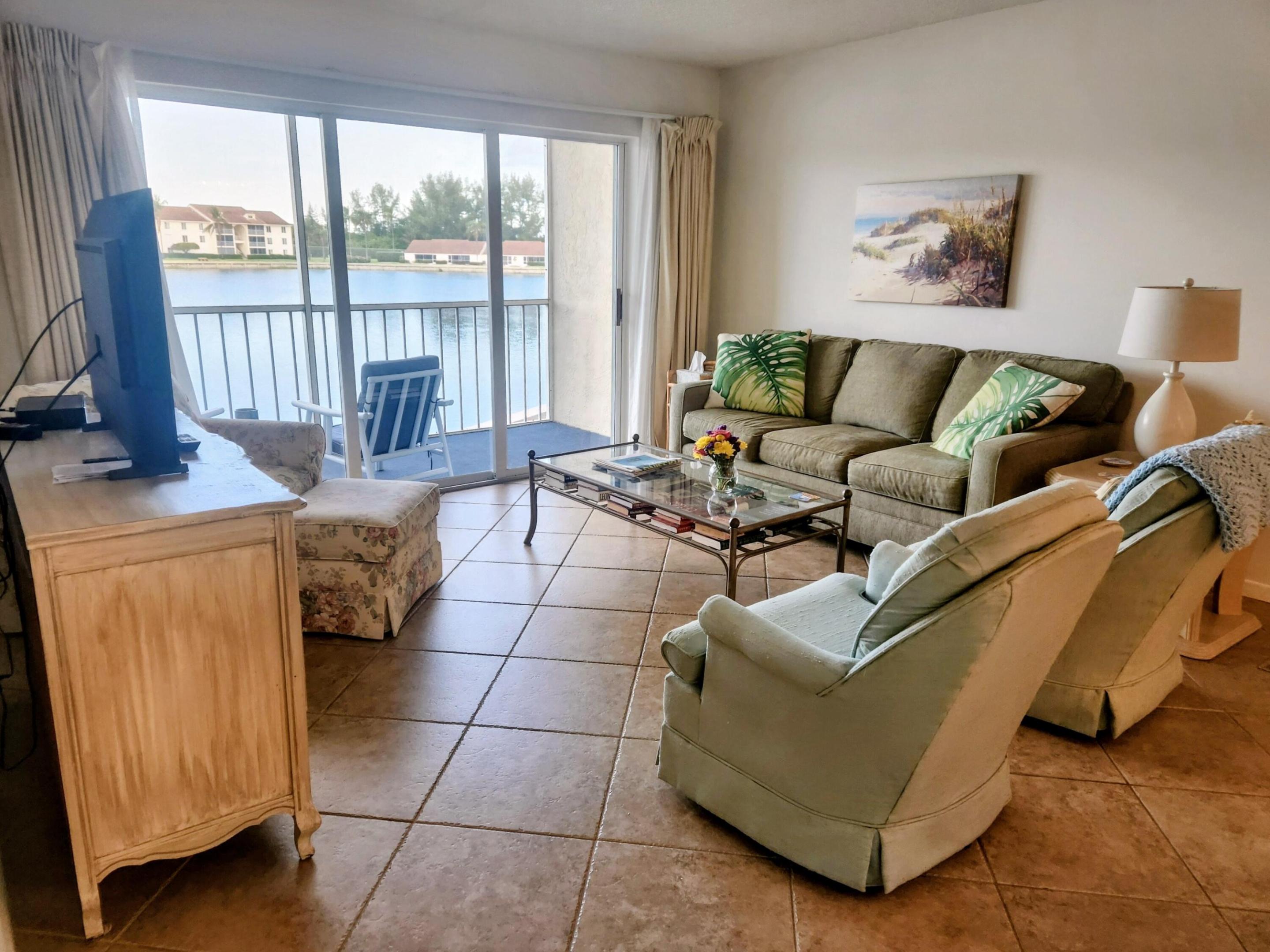 JENSEN BEACH CLUB CONDO - Residential Lease