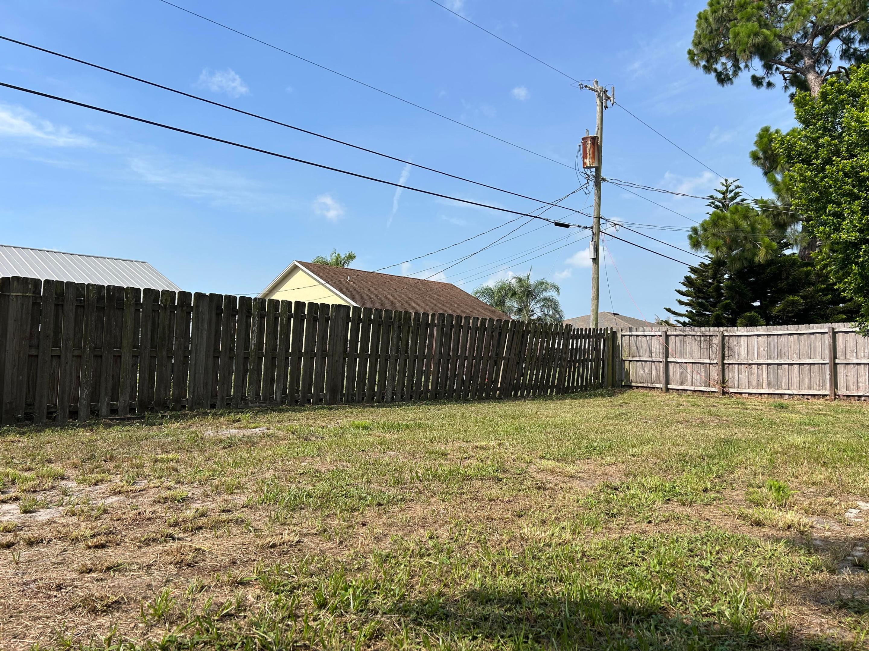 PORT ST LUCIE SECTION 9 - Residential