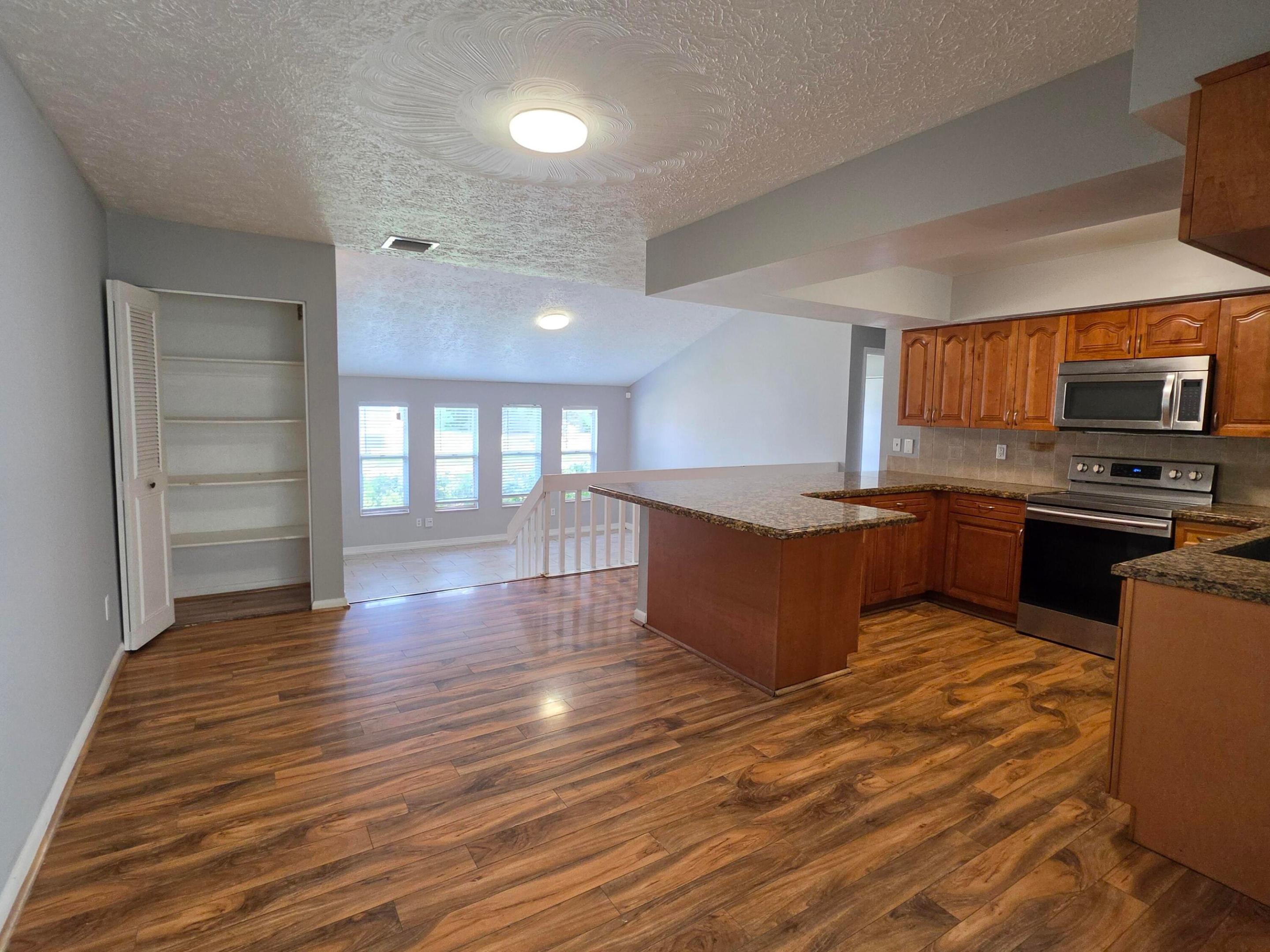 PORT ST LUCIE SECTION 9 - Residential