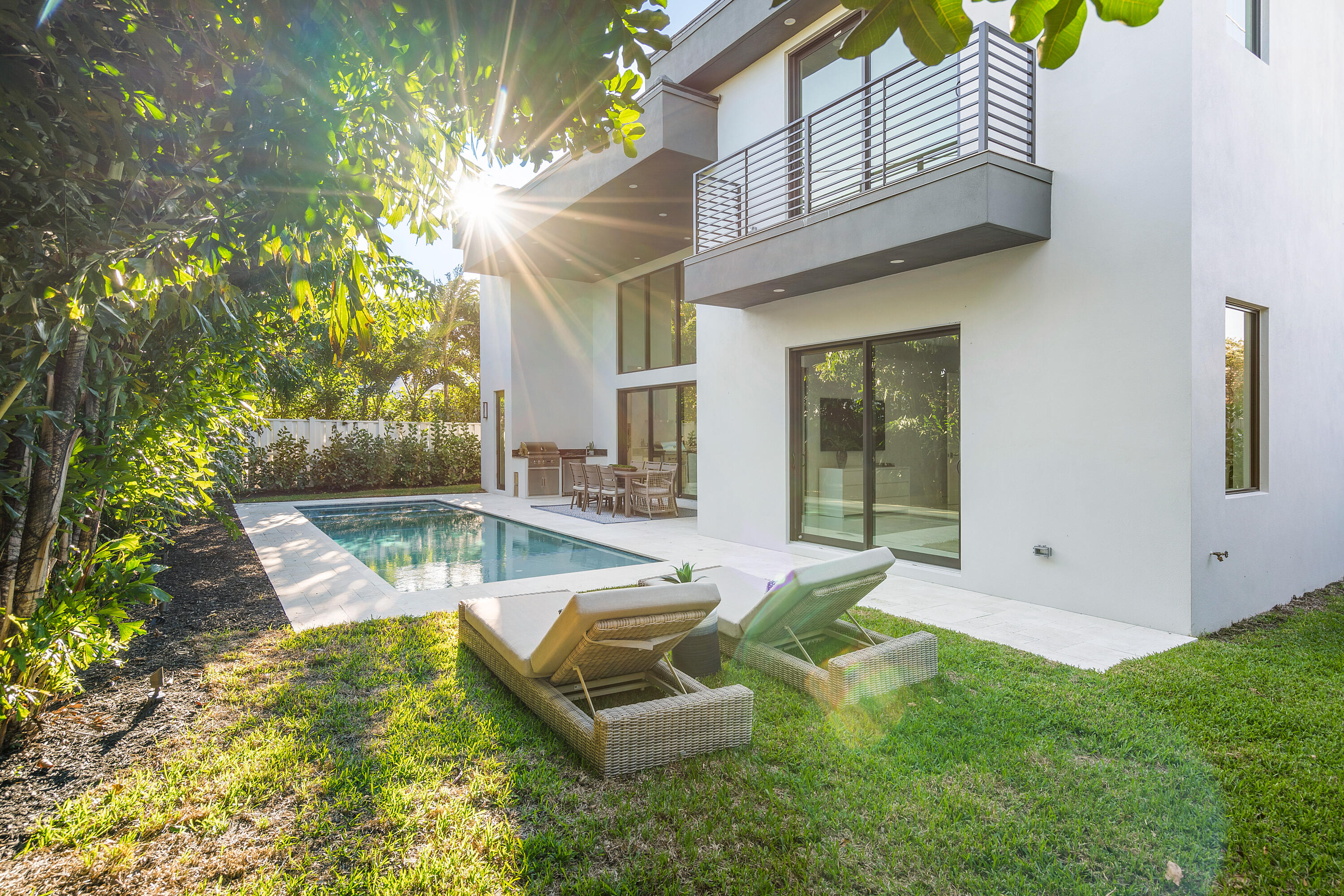 BOCA VILLAS - Residential