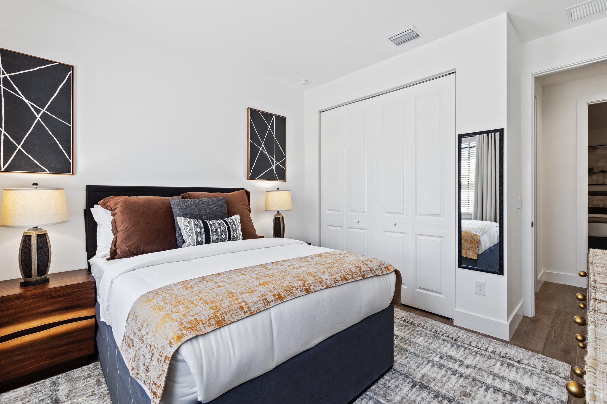 DELRAY TOWN OF - Residential