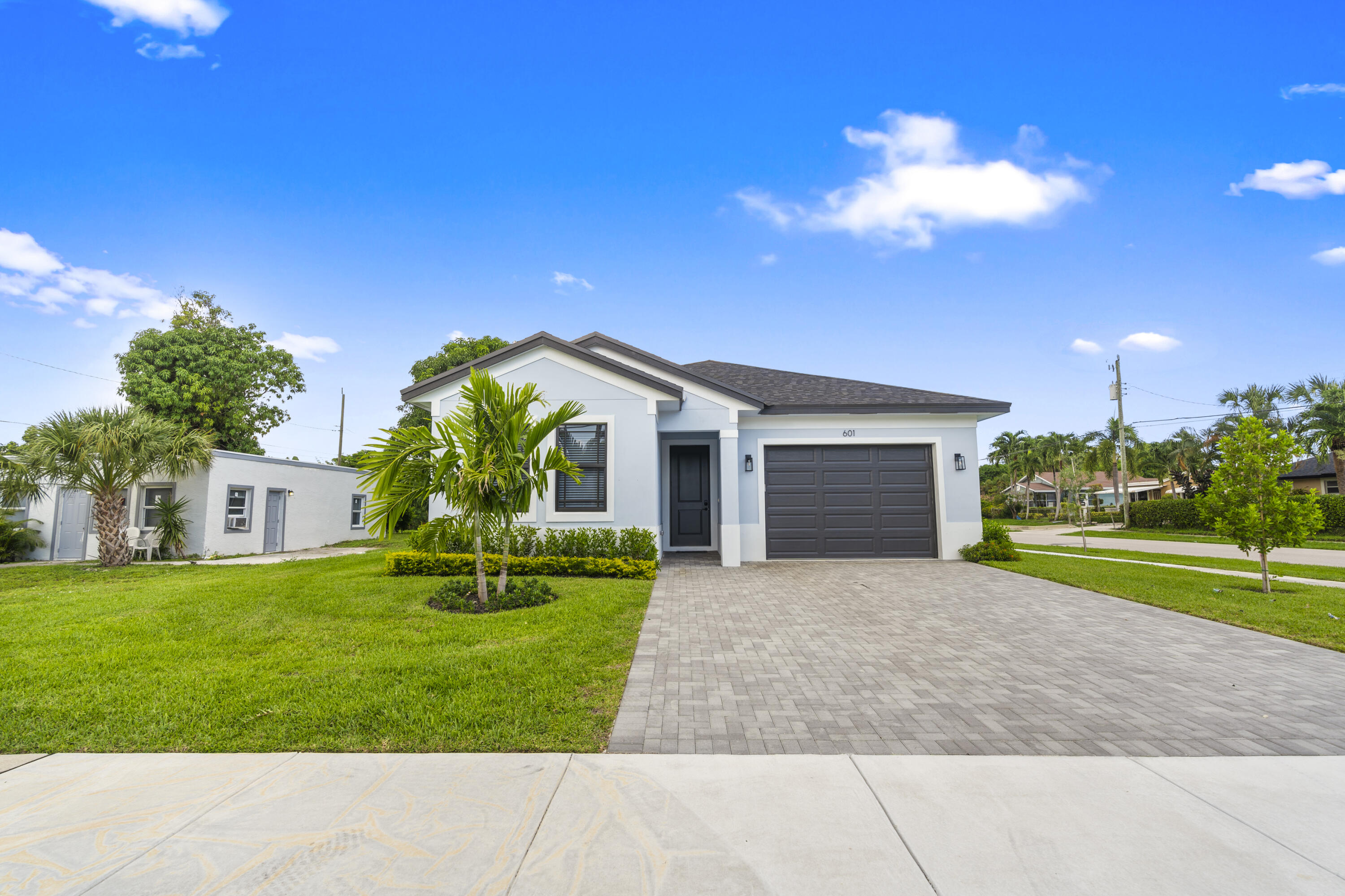DELRAY TOWN OF - Residential