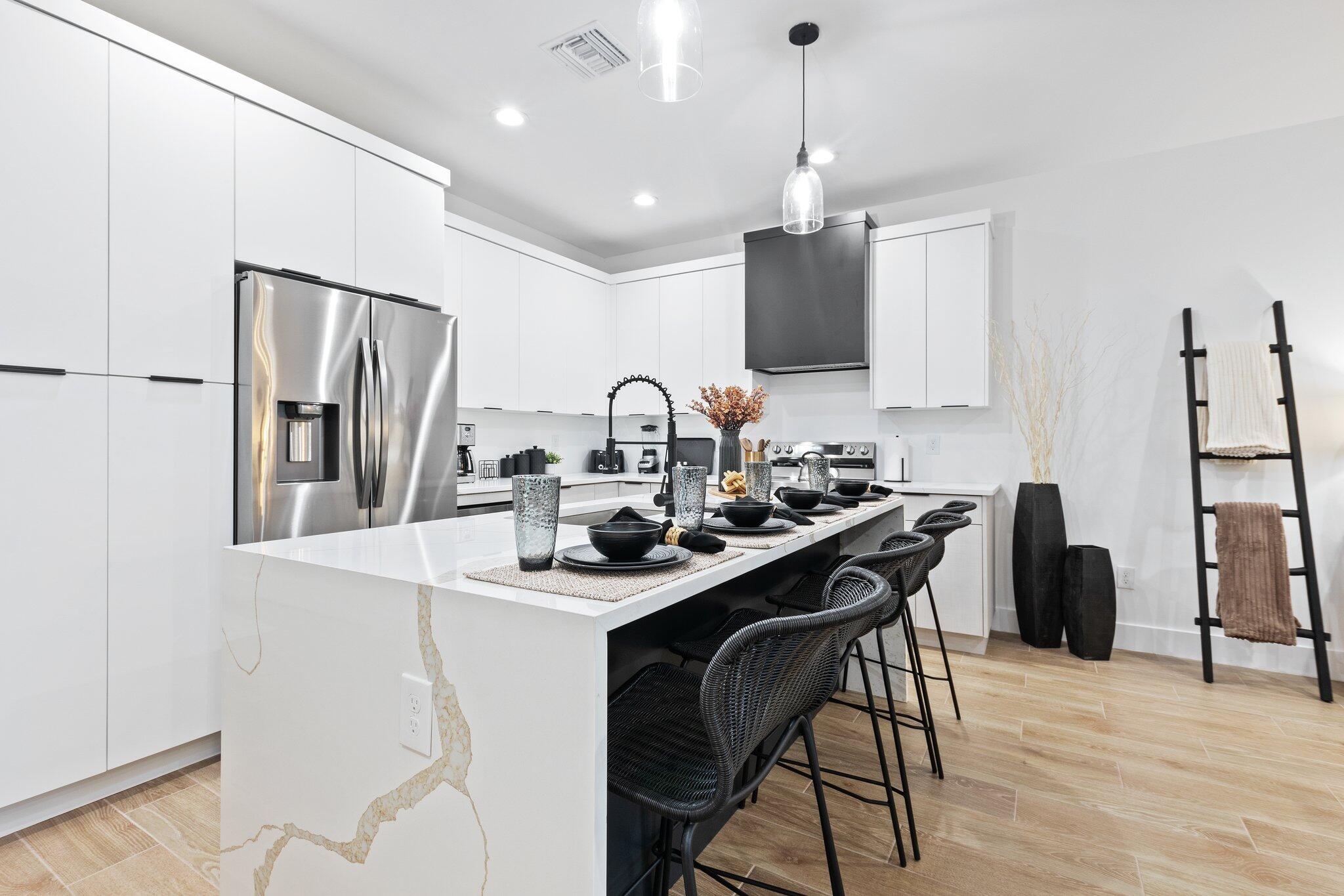DELRAY TOWN OF - Residential