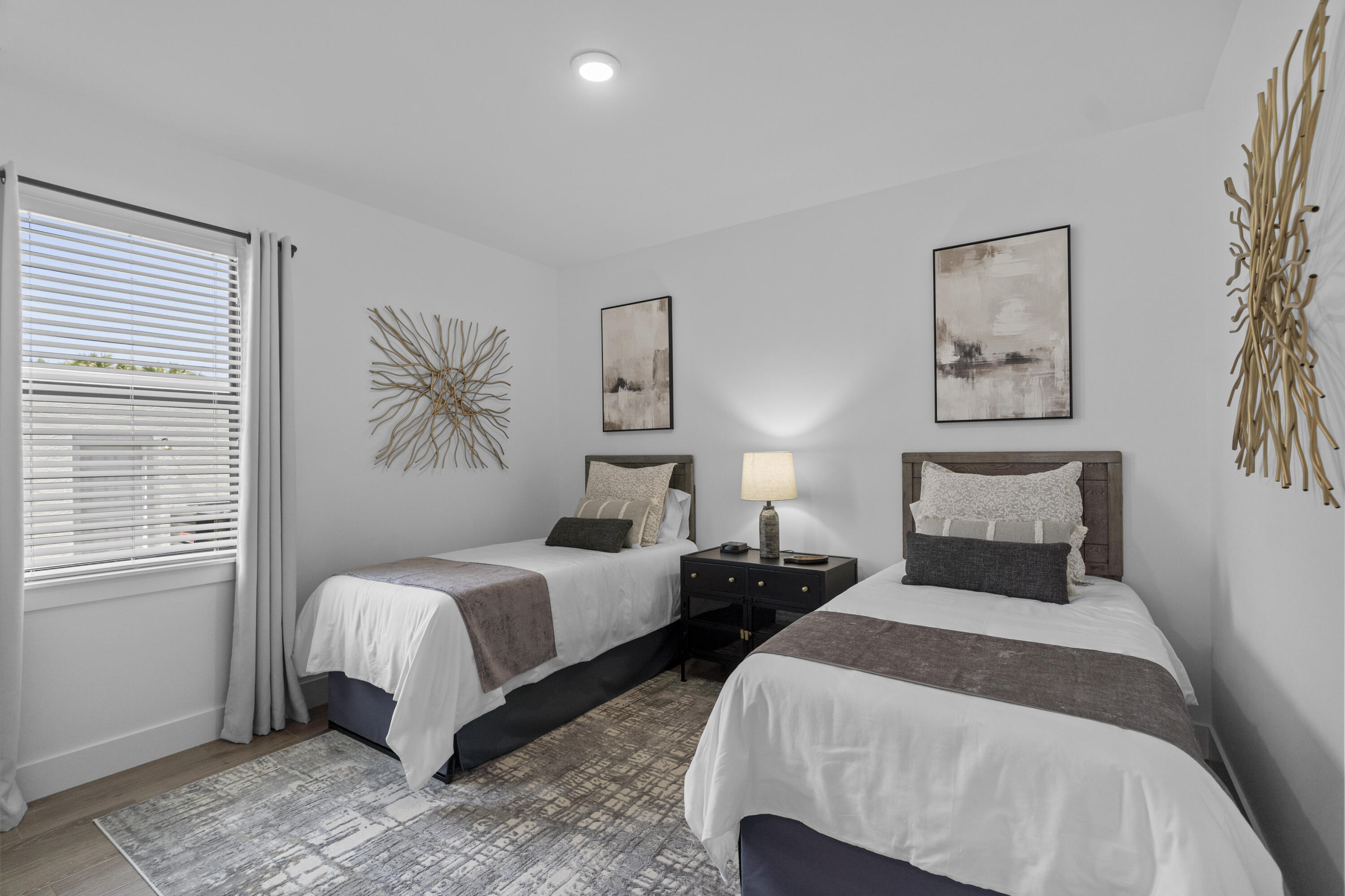 DELRAY TOWN OF - Residential