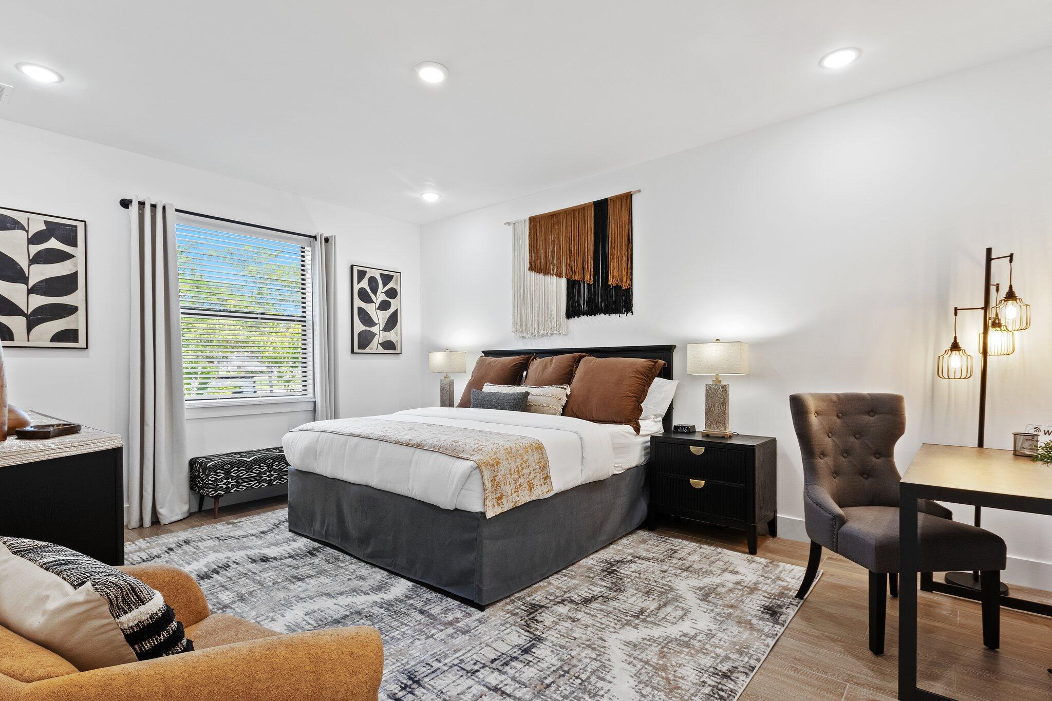 DELRAY TOWN OF - Residential