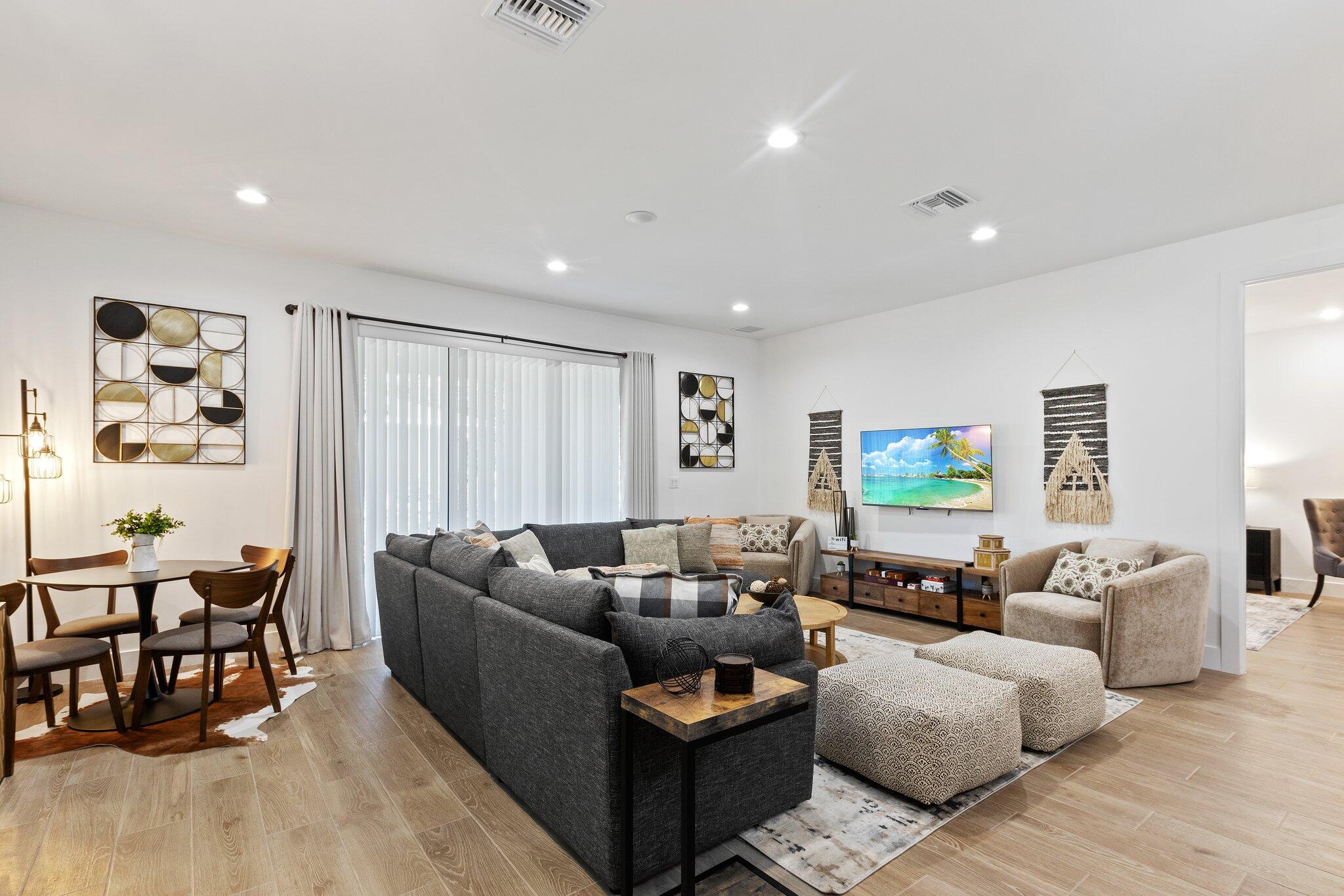 DELRAY TOWN OF - Residential