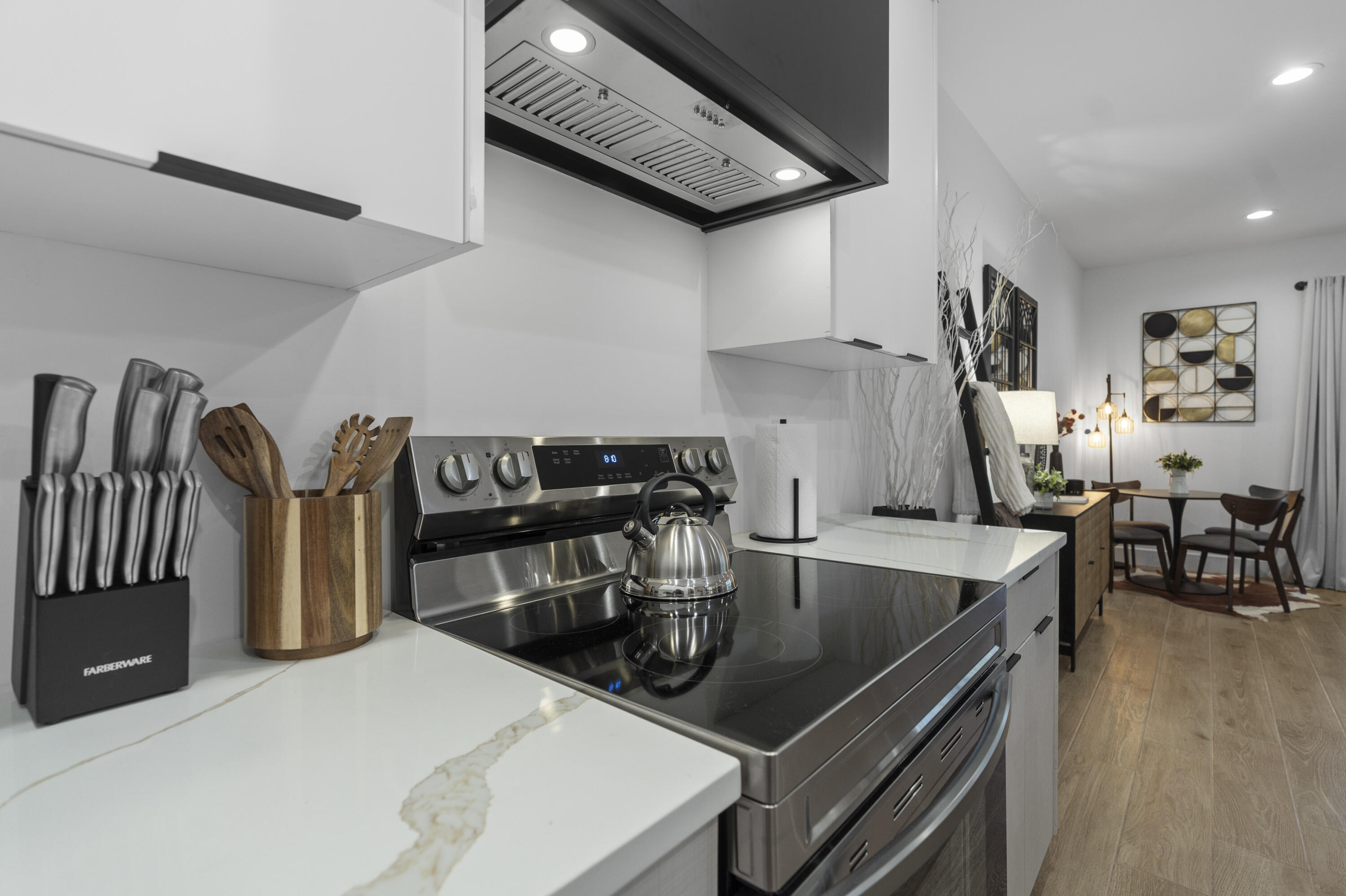 DELRAY TOWN OF - Residential