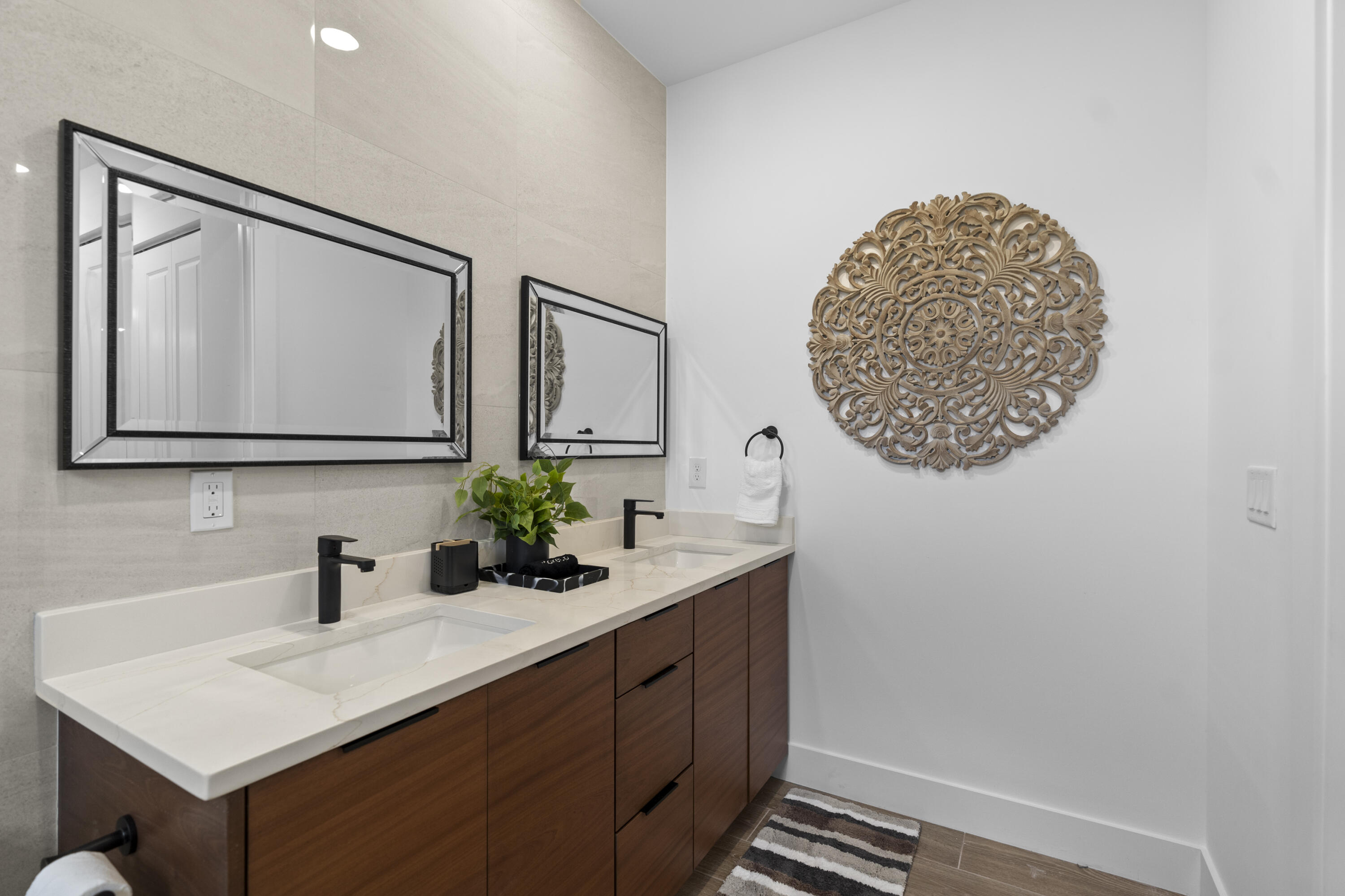 DELRAY TOWN OF - Residential
