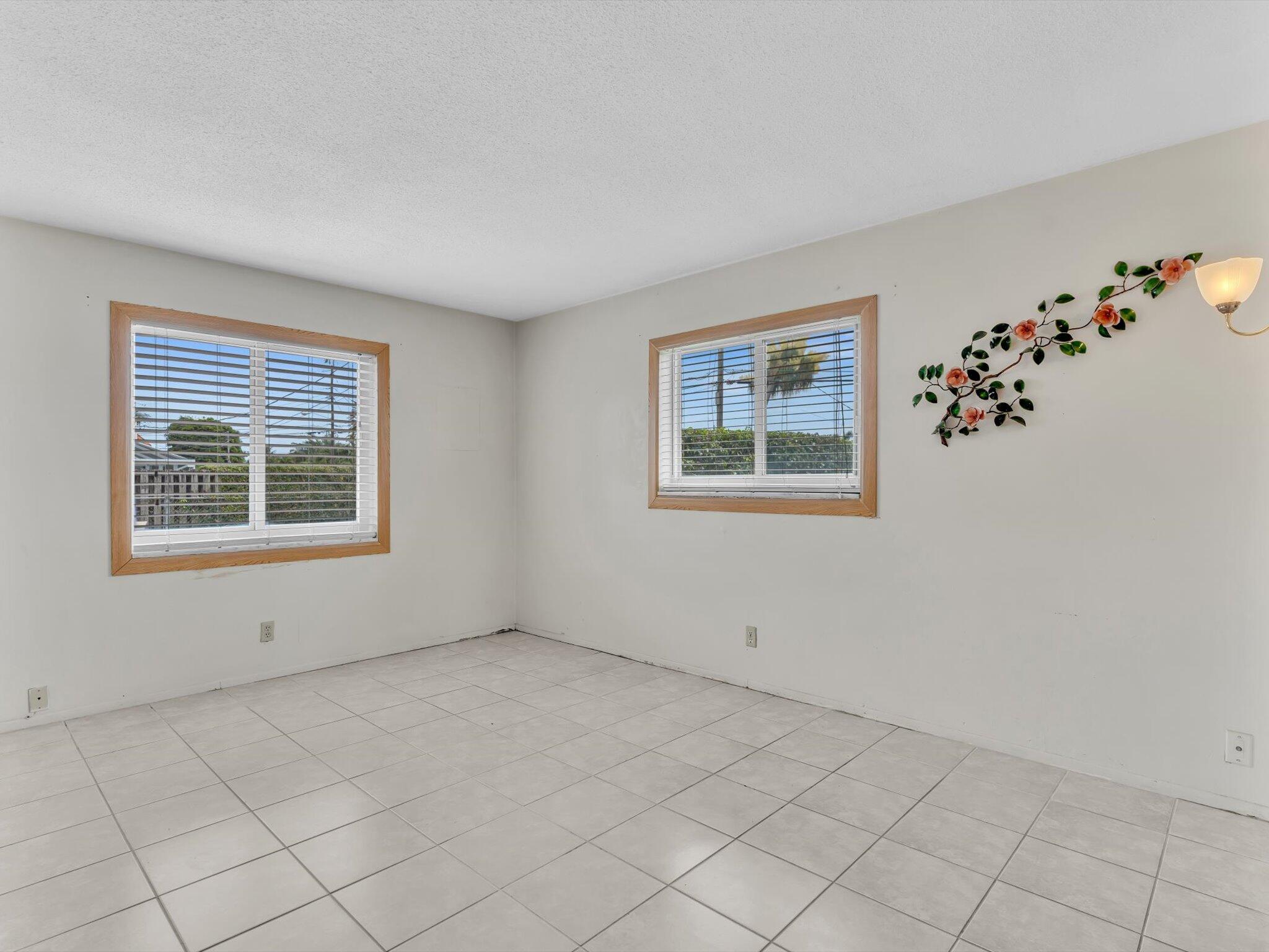 HIGH RIDGE ESTATES ADD - Residential