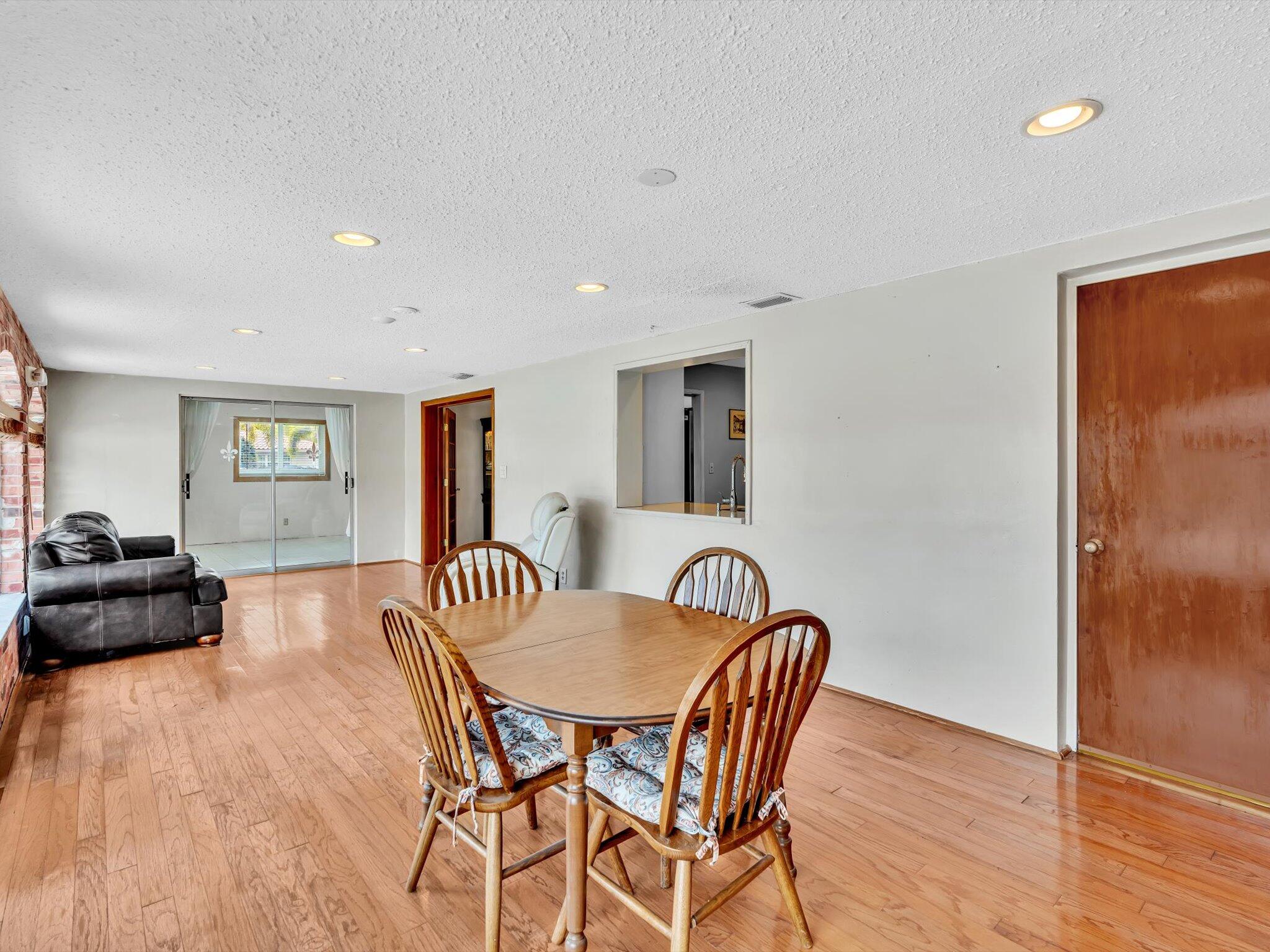 HIGH RIDGE ESTATES ADD - Residential