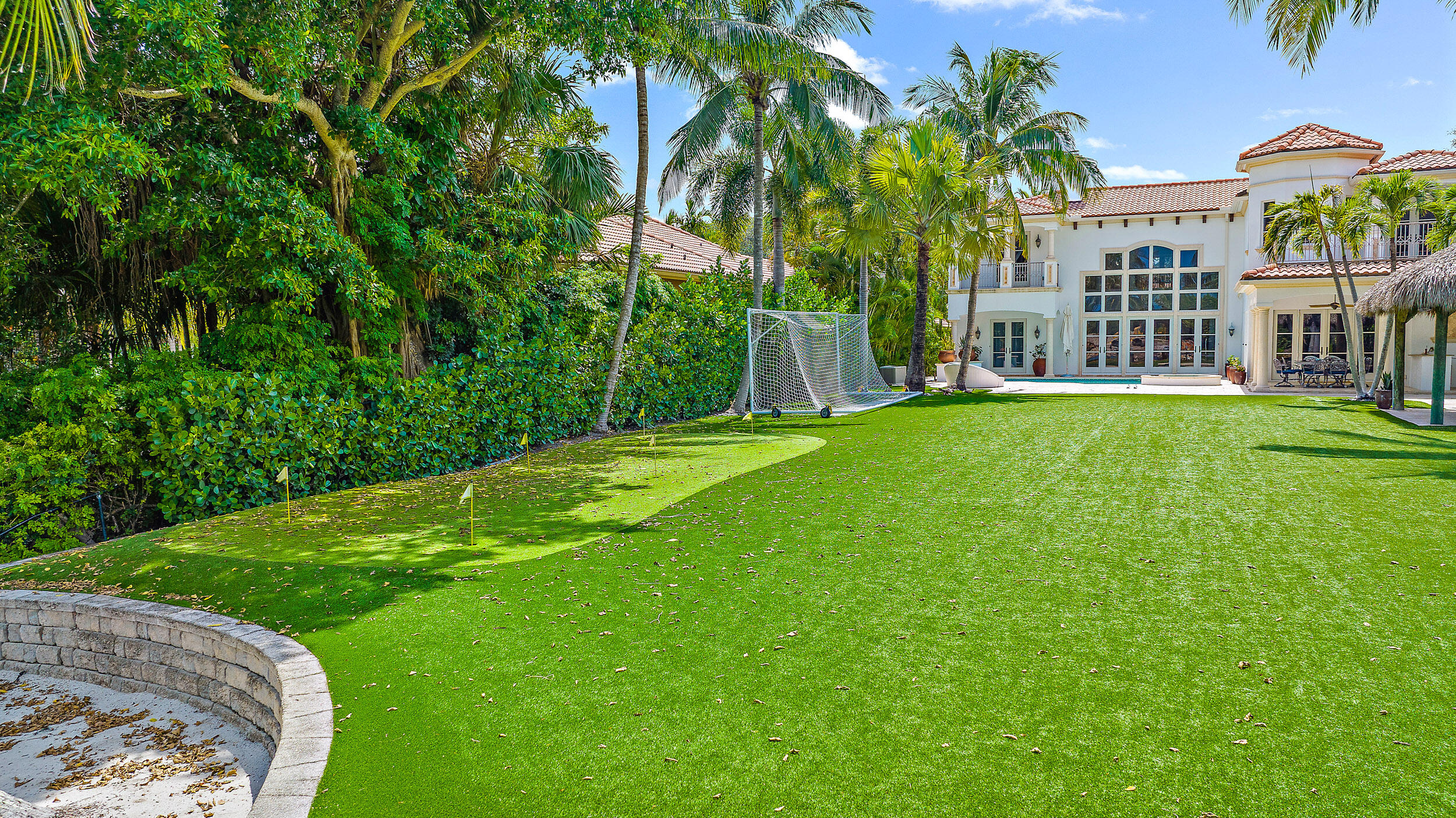 INTRACOASTAL PARK - Residential