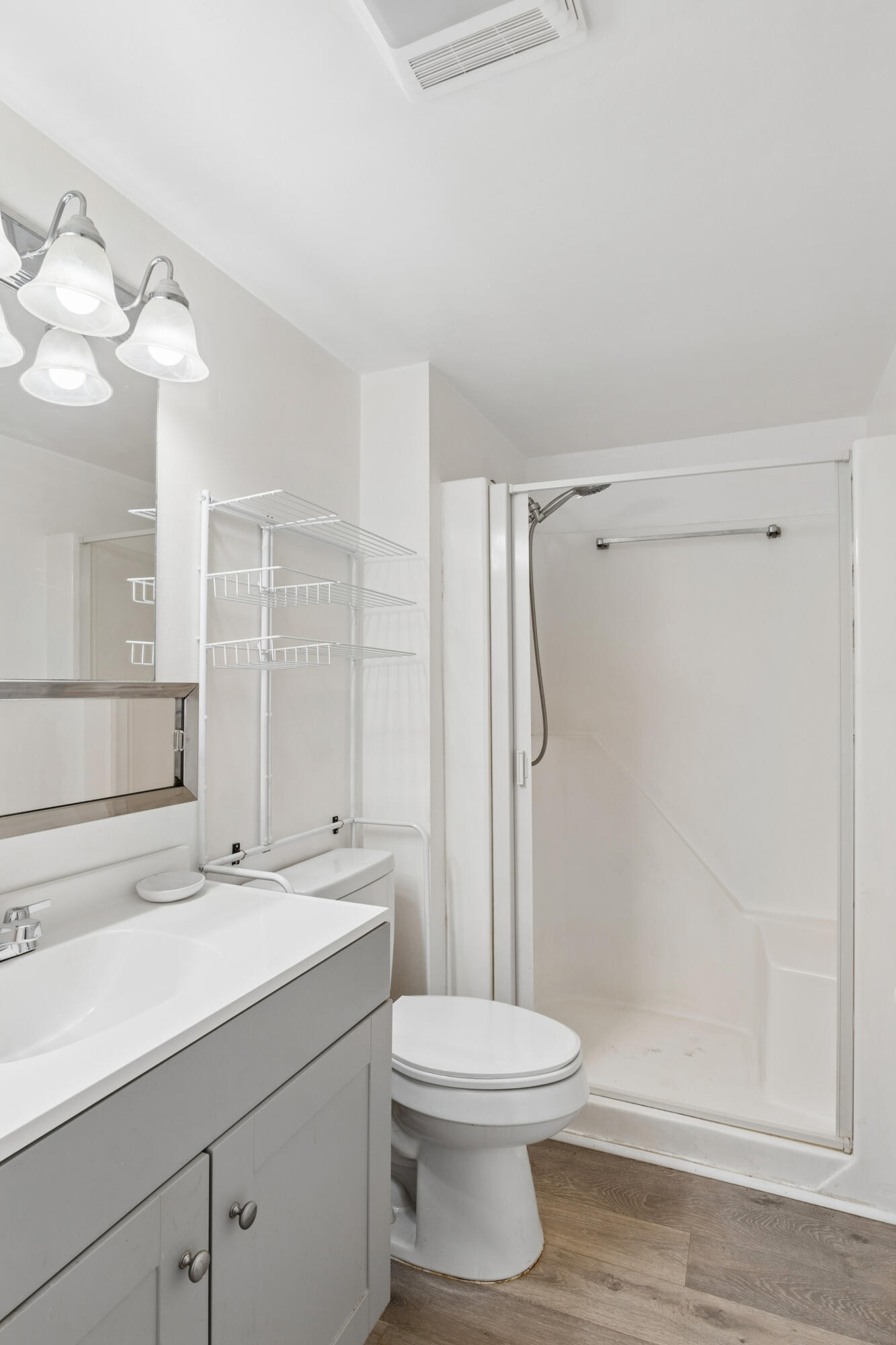 GOLDEN LAKES VILLAGE CONDO 1 THRU 13-A - Residential