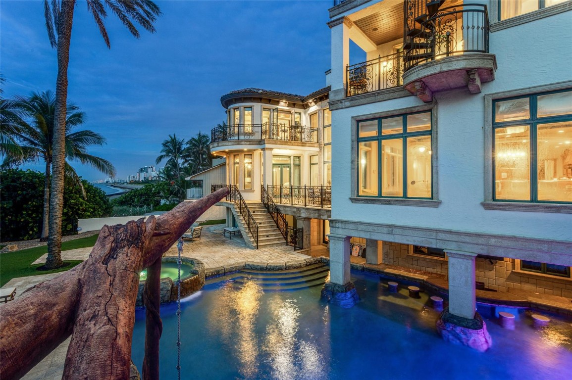 HILLSBORO SHORES SEC A - Residential