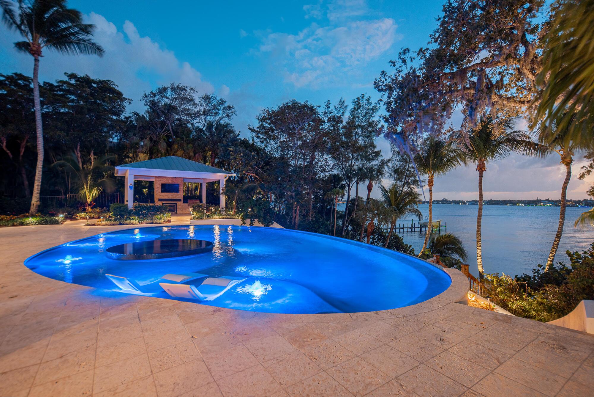 MELODY HILL - Residential