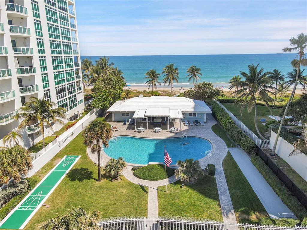 PALM CLUB CO-OP - Residential
