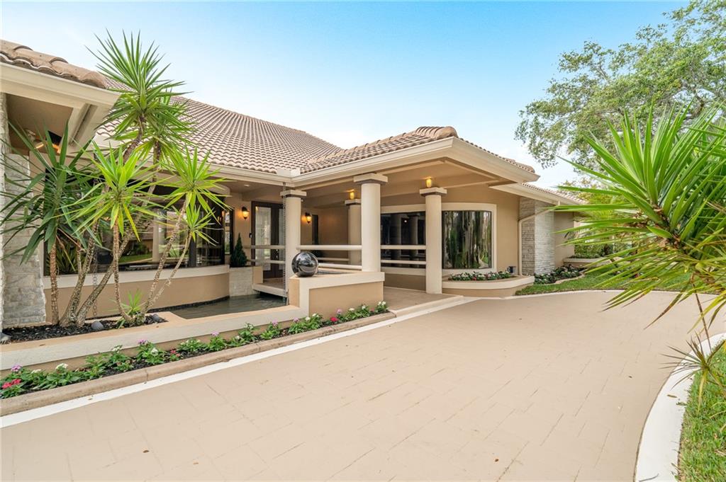 Eagle Trace - Residential