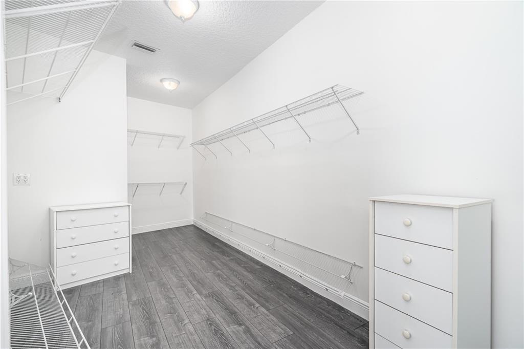 Eagle Trace - Residential