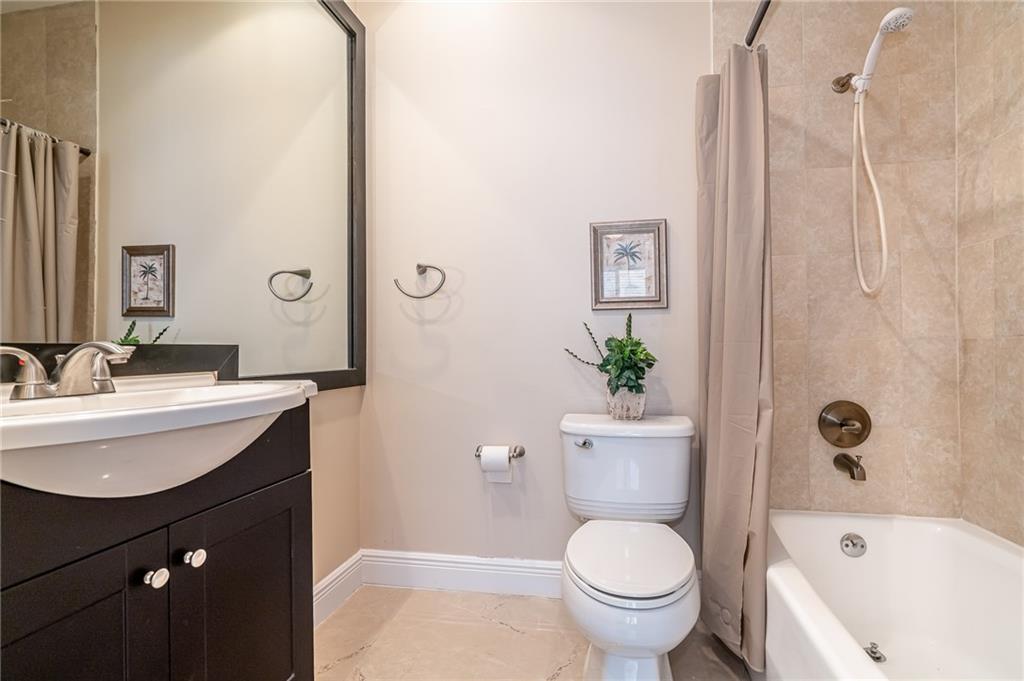 Eagle Trace - Residential