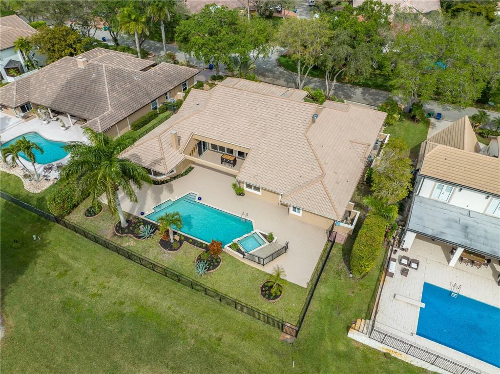 Eagle Trace - Residential
