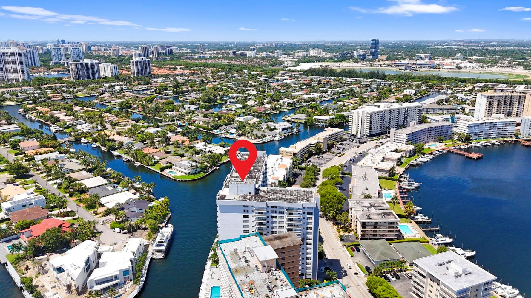 Golden Surf Towers - Residential