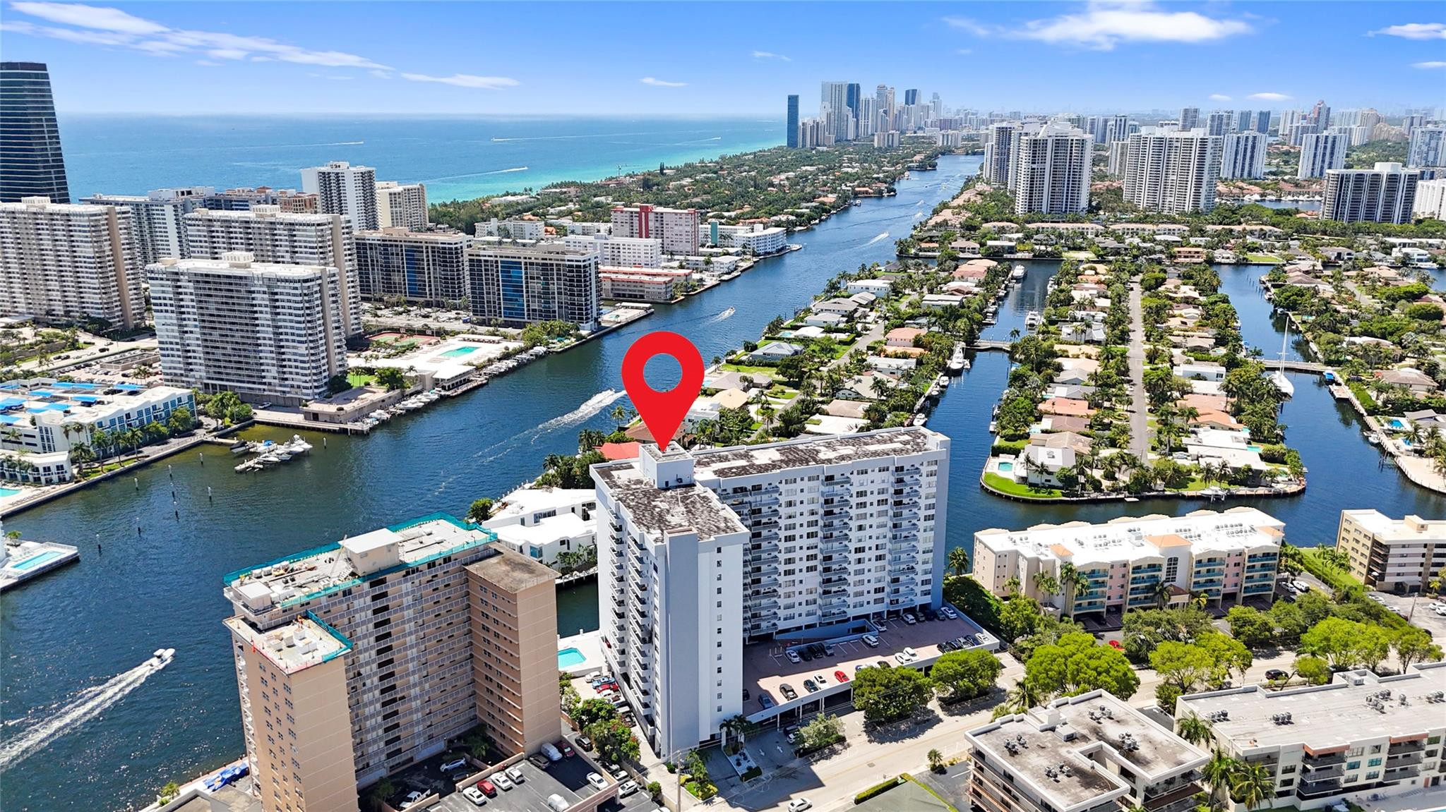 Golden Surf Towers - Residential