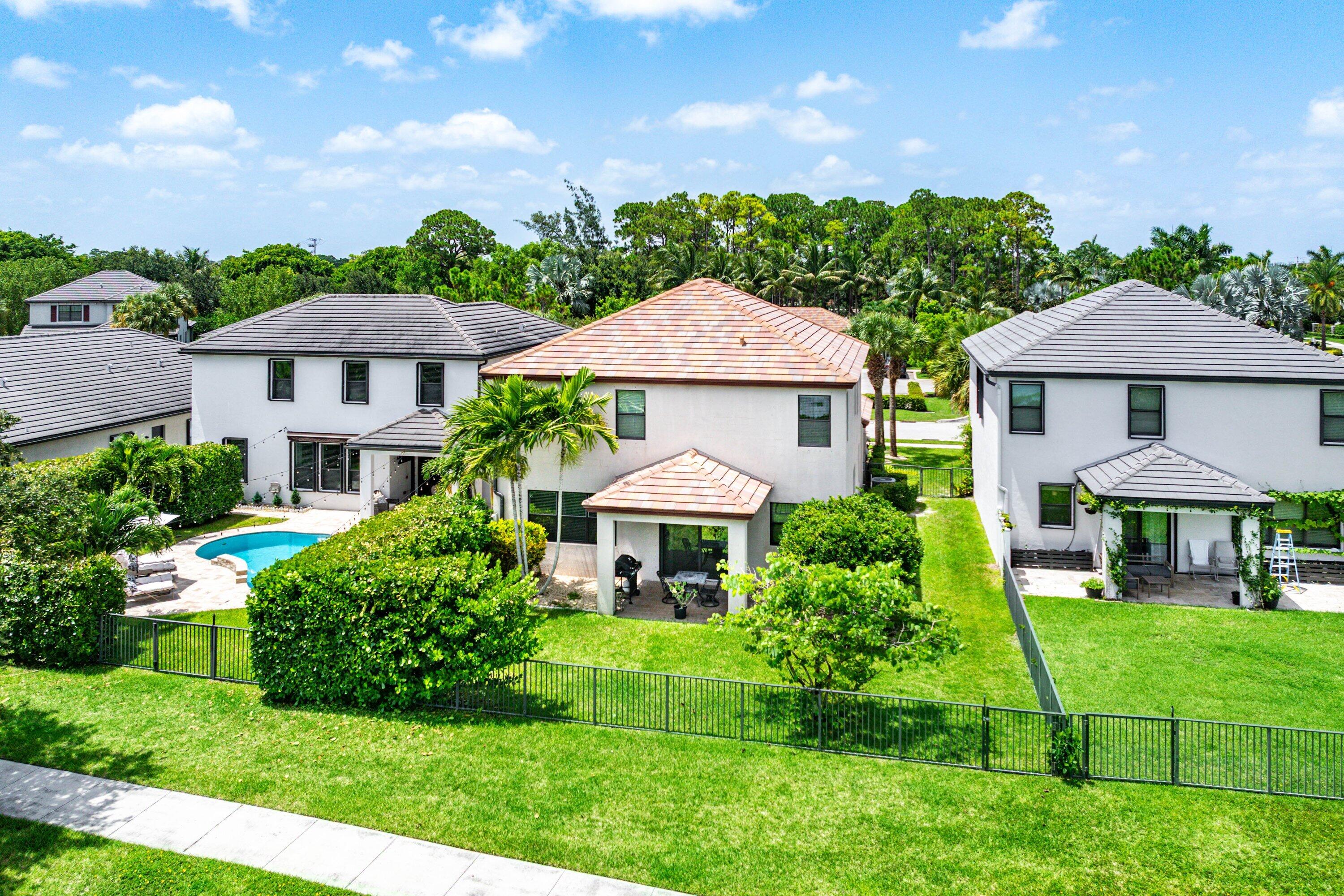 SILVERWOOD ESTATES - Residential