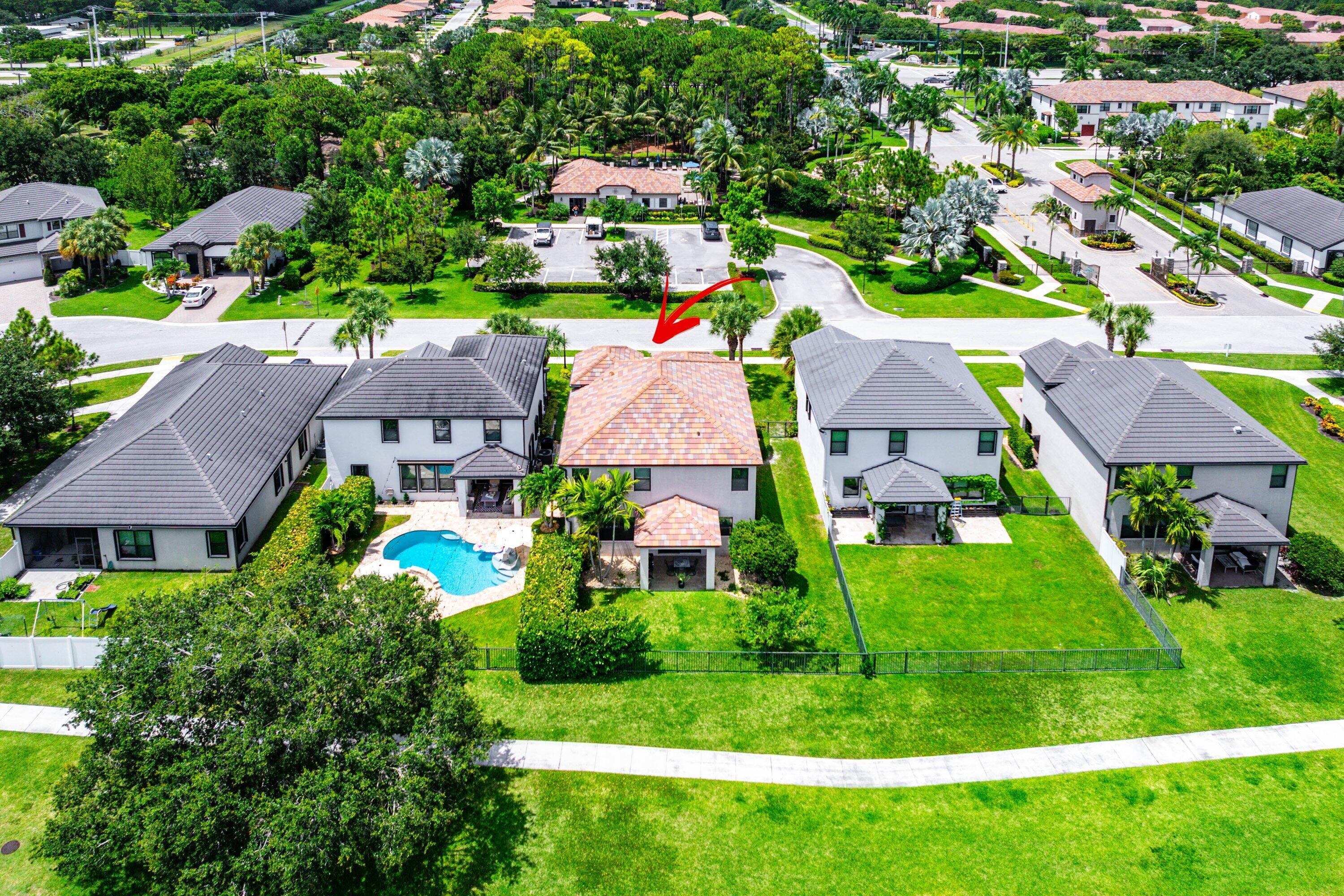 SILVERWOOD ESTATES - Residential