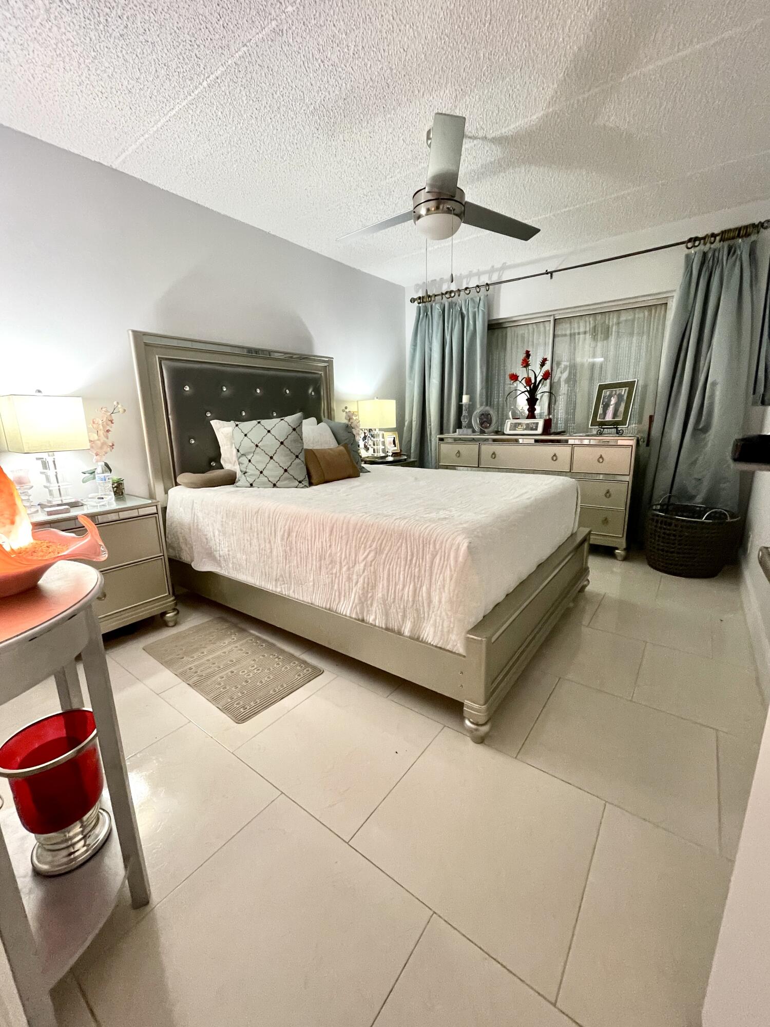 REGAL PALMS OXFORD CONDO - Residential