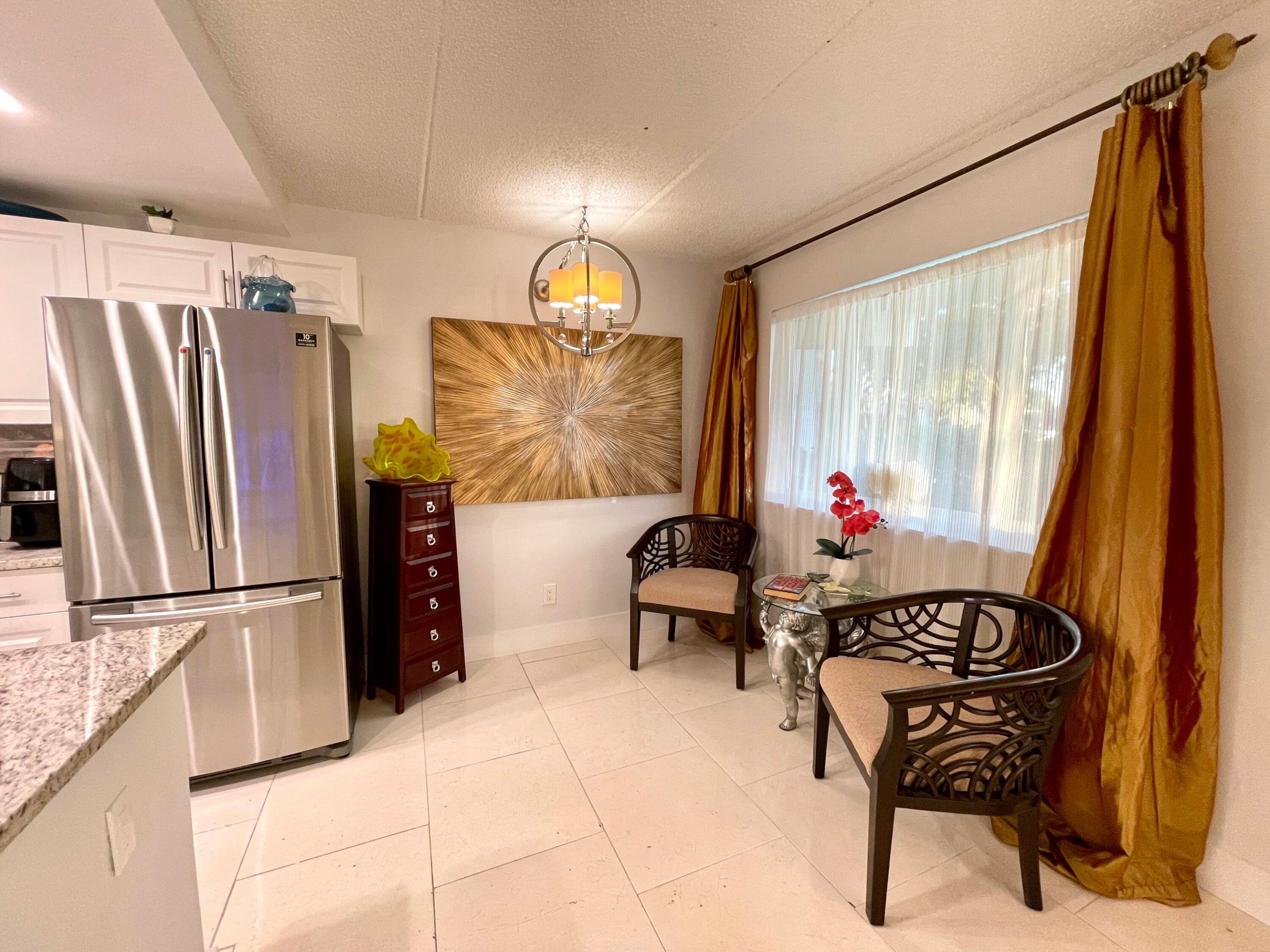 REGAL PALMS OXFORD CONDO - Residential