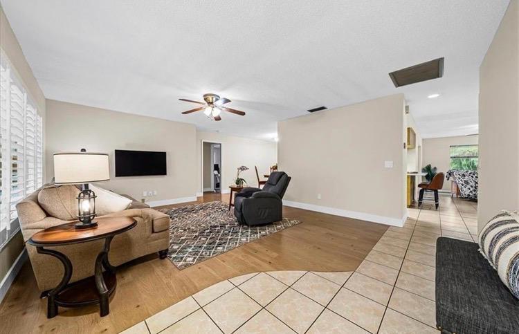 SAN CARLOS PARK - Residential Lease