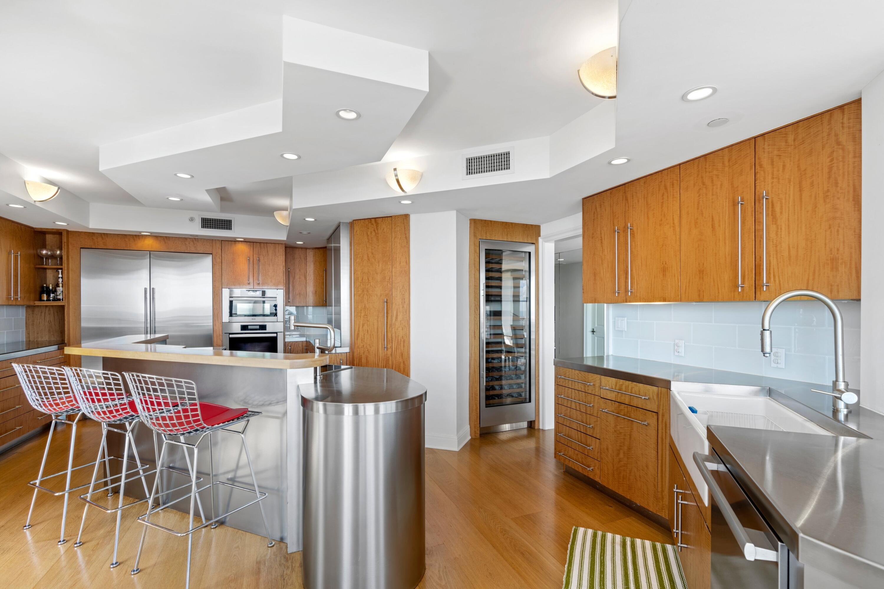 PLAZA OF THE PALM BEACHES CONDO - Residential