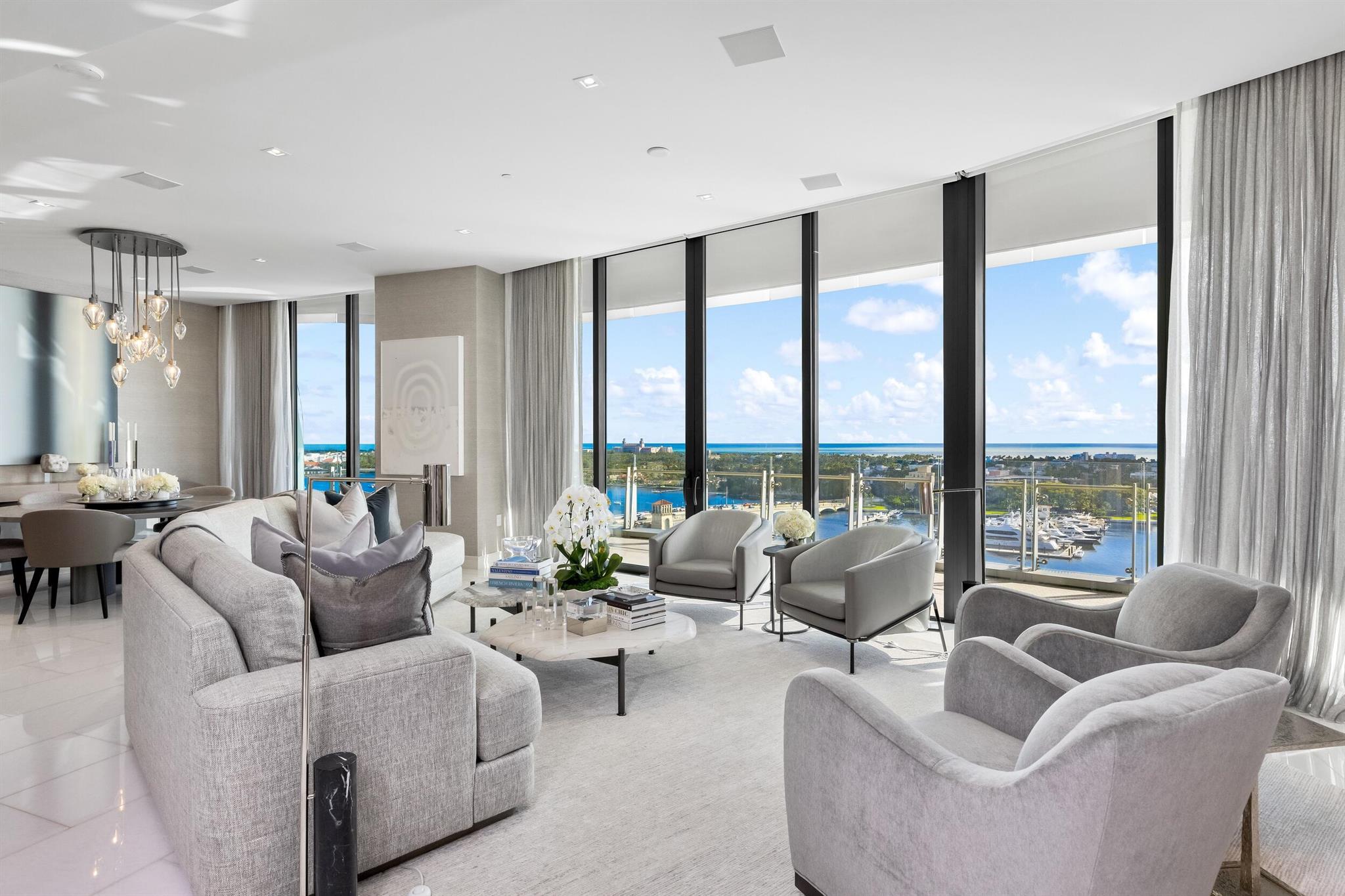 BRISTOL CONDO - Residential