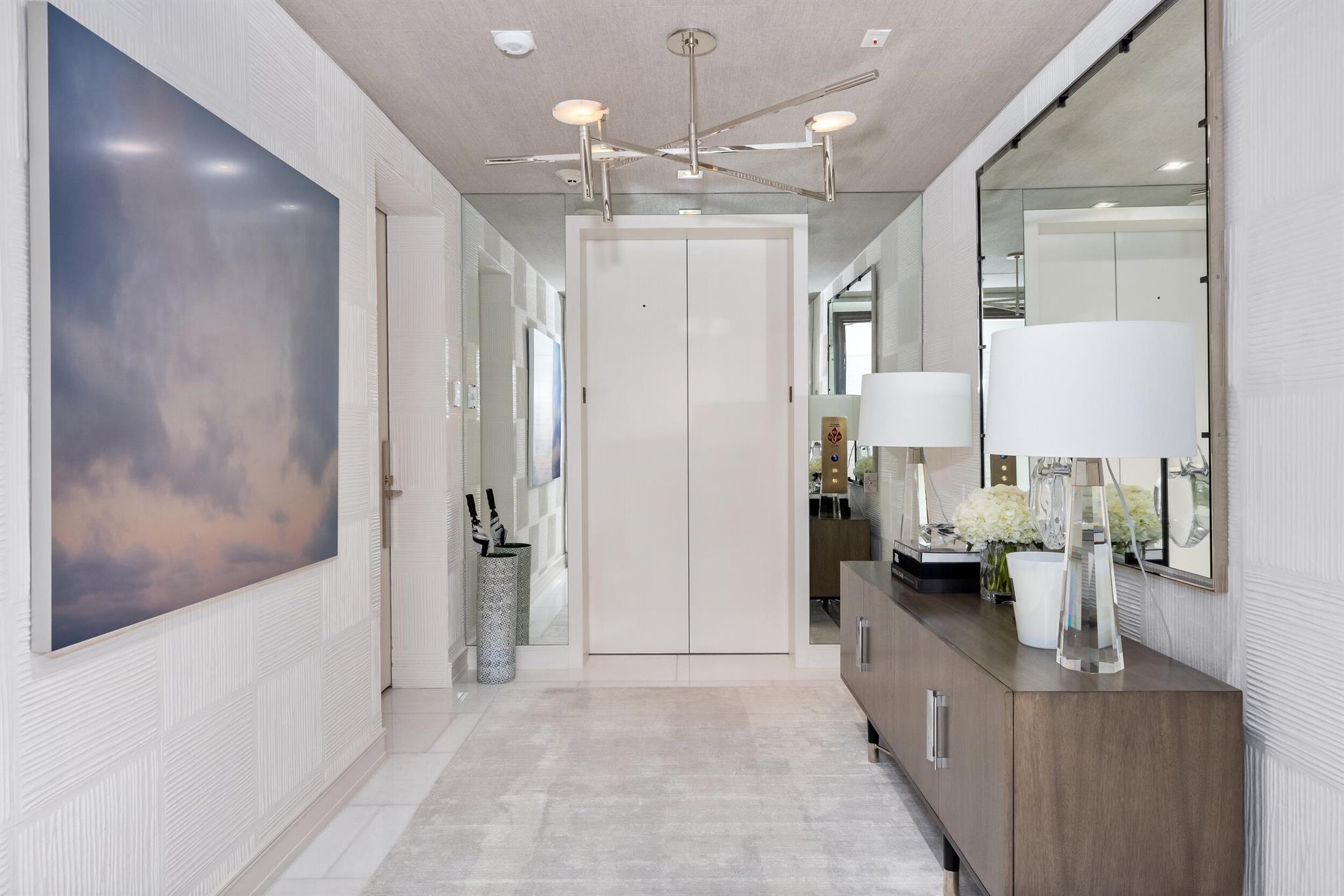 BRISTOL CONDO - Residential
