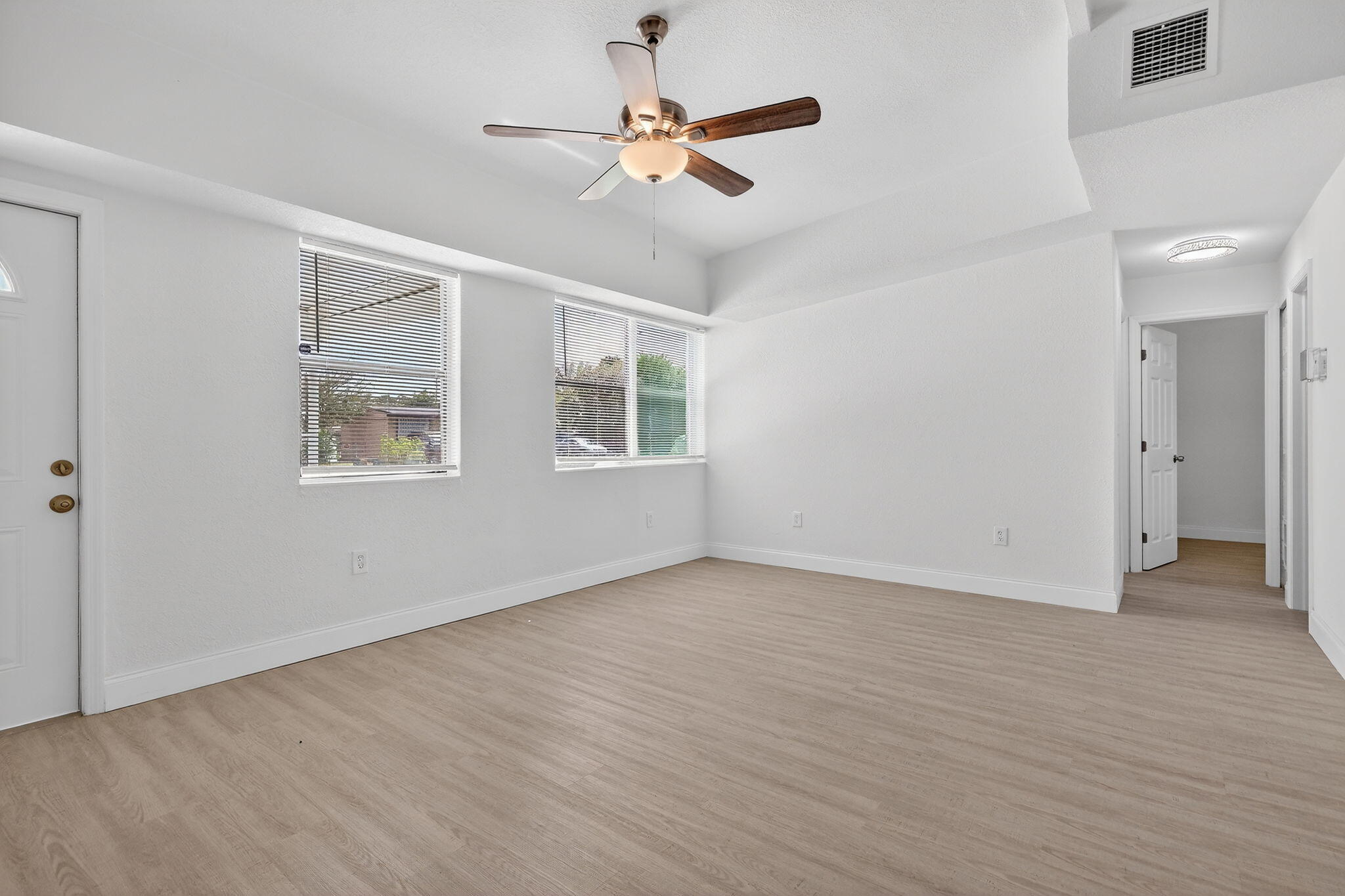 LAKE FOREST SEC ONE - Residential