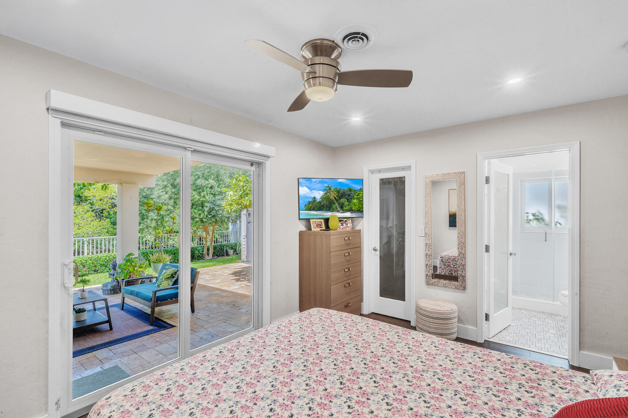 CORAL WOODS - Residential Income