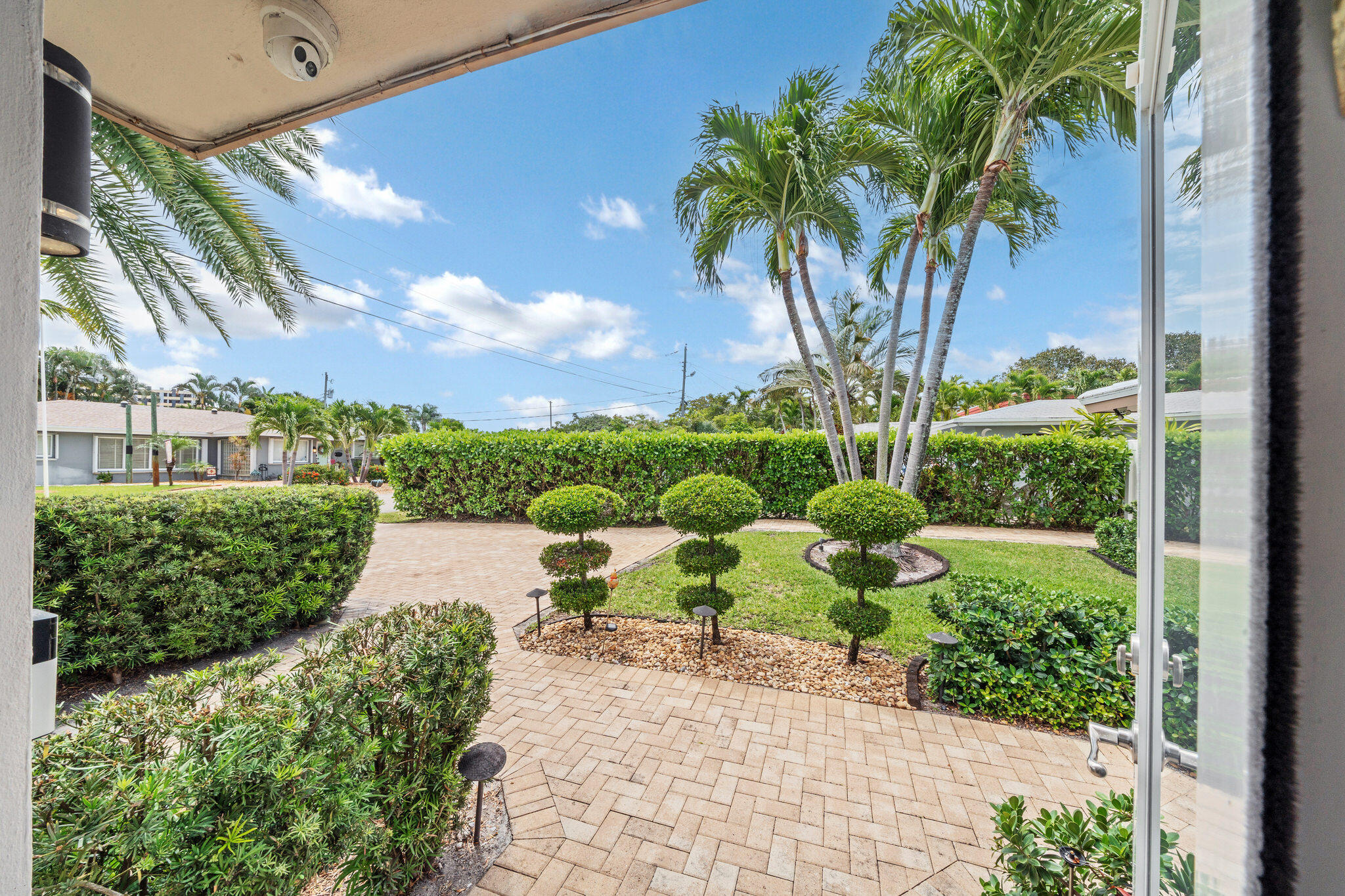 CORAL WOODS - Residential Income