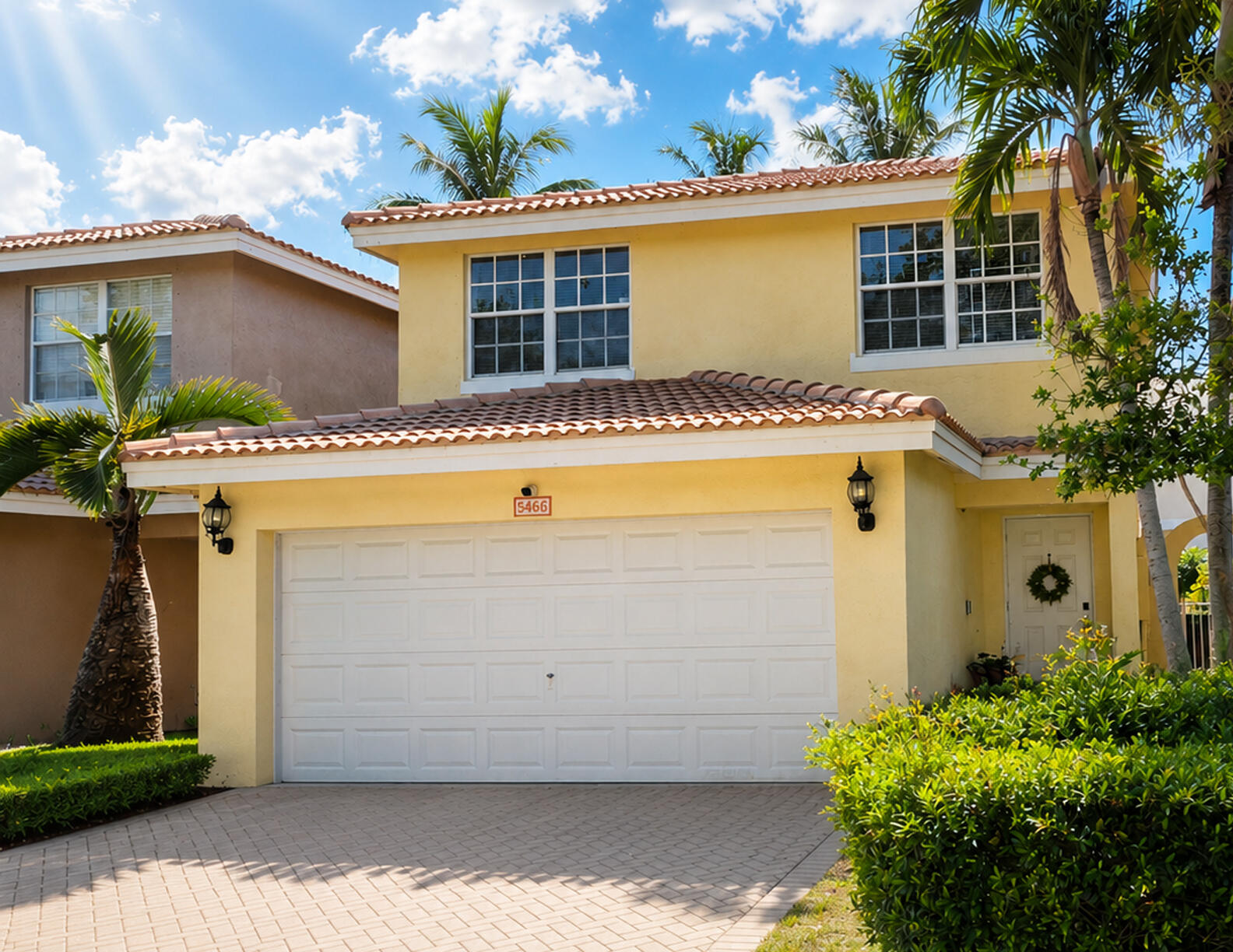 (Seller concessions available!) STUNNING!  New appliances, Come See! A+ rated schools,  Family friendly neighborhood.  Huge Garage/ Huge Backyard and 4th bedroom ready. LOW TAXES.  Keep-more money in your pocket! FHA/VA OK ~~~~~~~~~~~~~~~~~~~~~~~~~~~~~~~~~ NO HOA APPROVAL, RENTING ALLOWED!! Very low HOA fees $95.. Walking distance to Publix, Plazas & located near Sawgrass Mills.