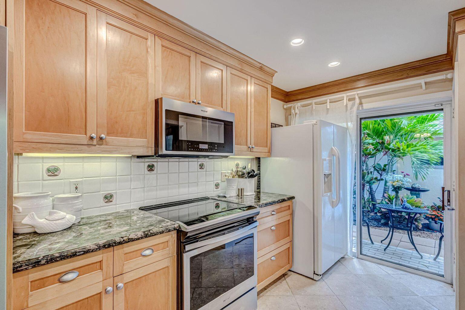 CAPE POINTE OF JONATHANS LANDING - Residential Lease