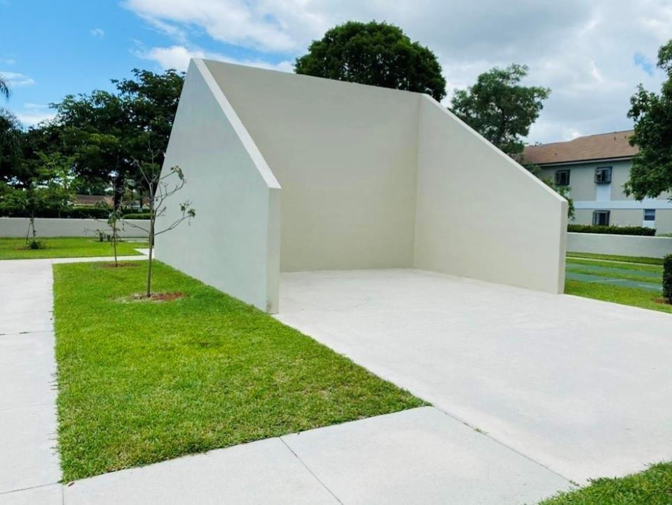 GARDENS NORTH - Residential Lease