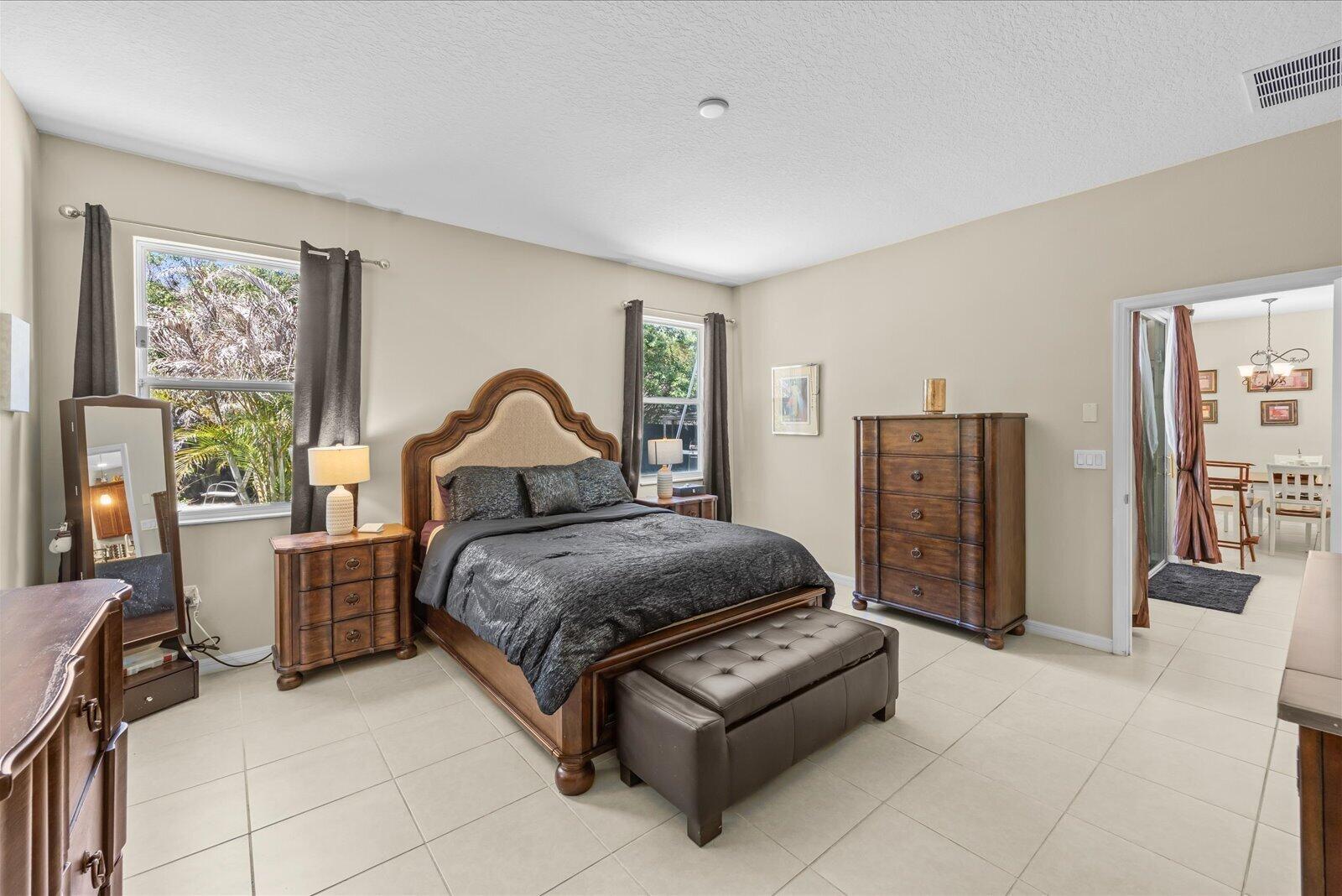 PORT ST LUCIE SECTION 46 1ST REPLAT - Residential