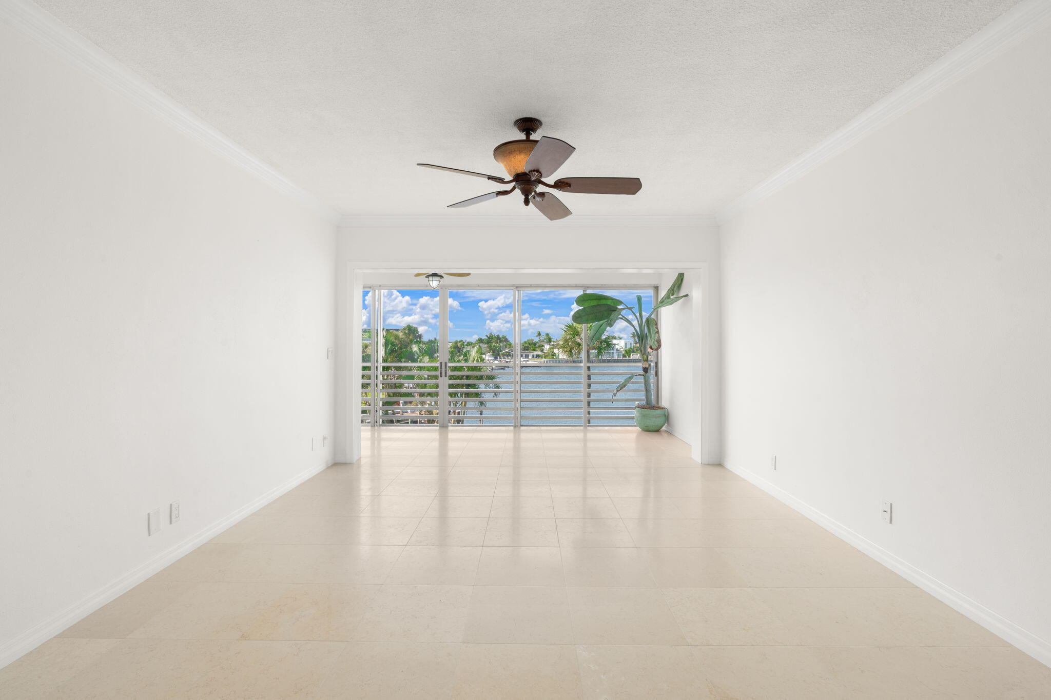 TROPIC HARBOR CONDO PART SIX - Residential