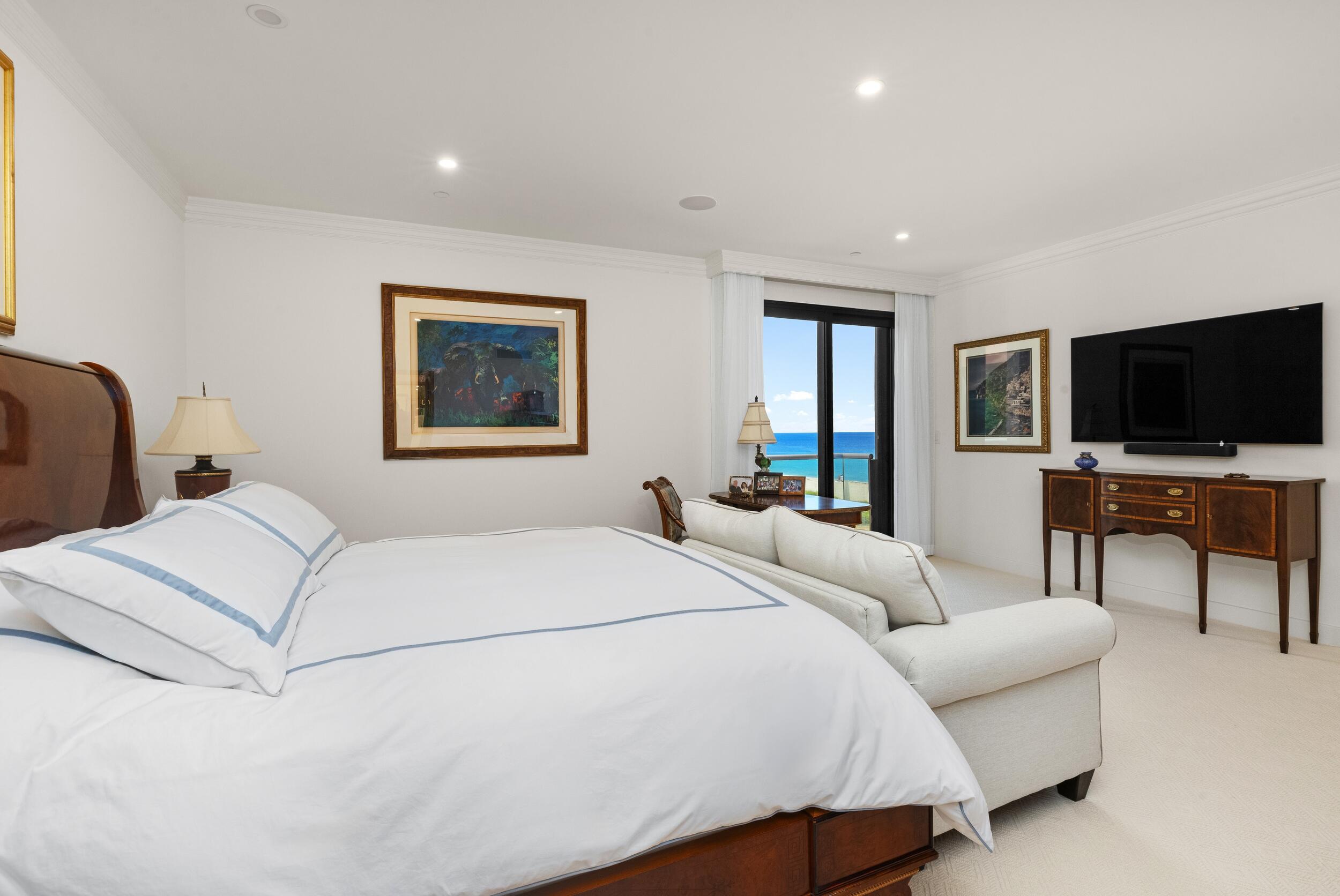 TWO NORTH BREAKERS ROW CONDO - Residential